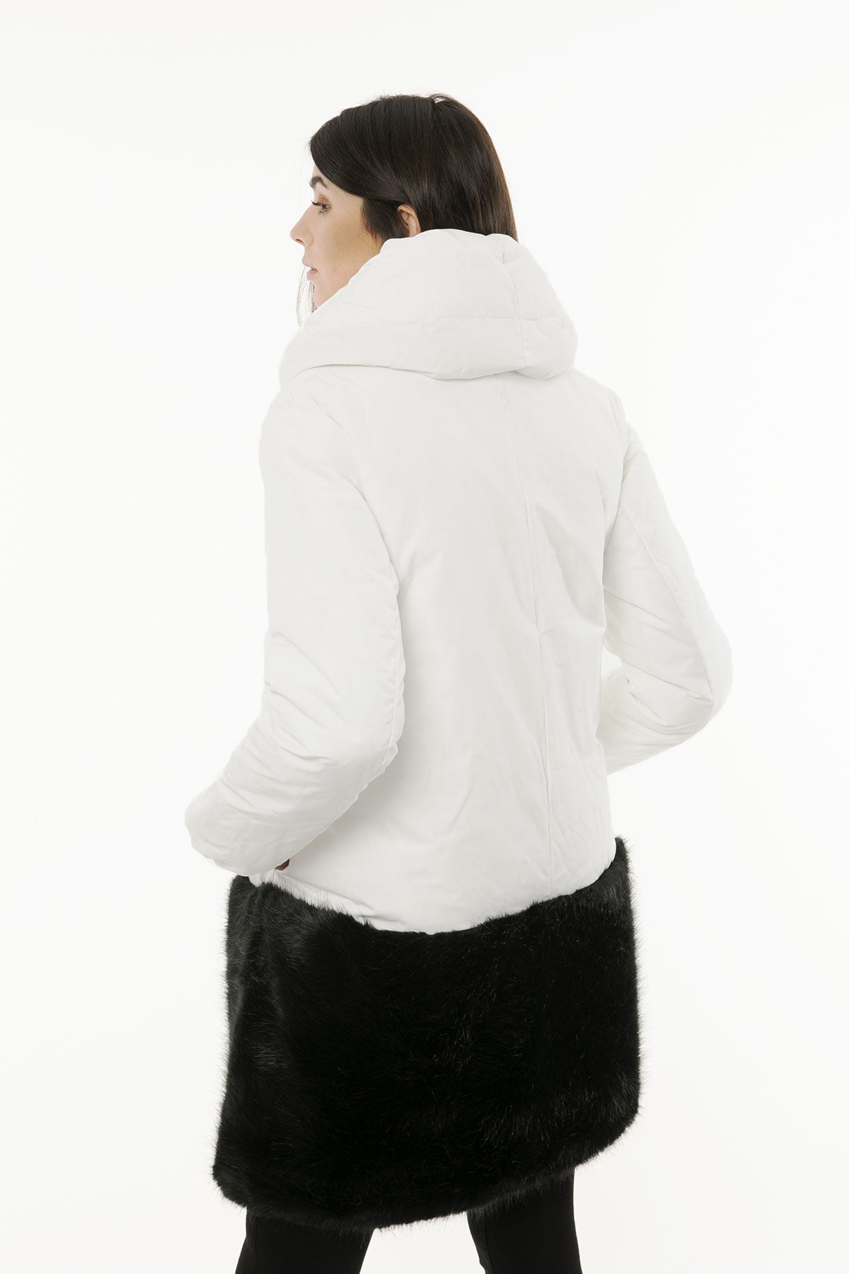 Emporio Armani Kaban-Libas Trendy Fashion Store