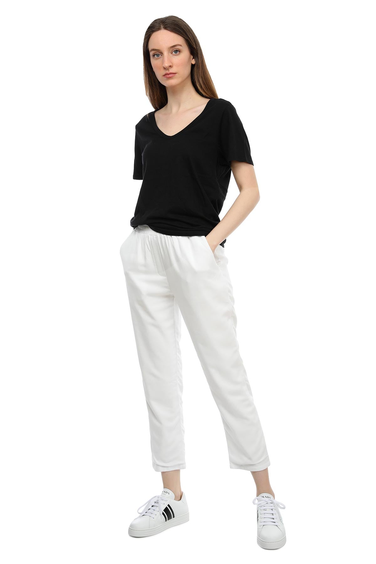 Tru V Yakalı T-shirt-Libas Trendy Fashion Store