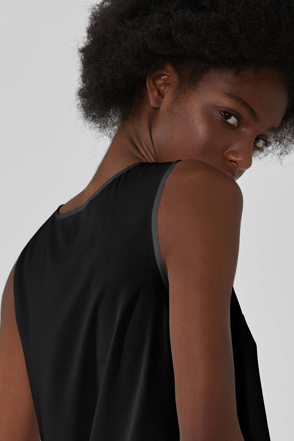 Trussardi Jeans Volanlı Bluz-Libas Trendy Fashion Store