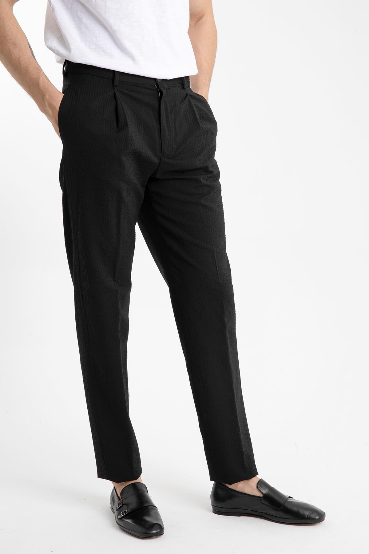 Emporio Armani Havuç Kesim Gofre Kumaş Pantolon-Libas Trendy Fashion Store