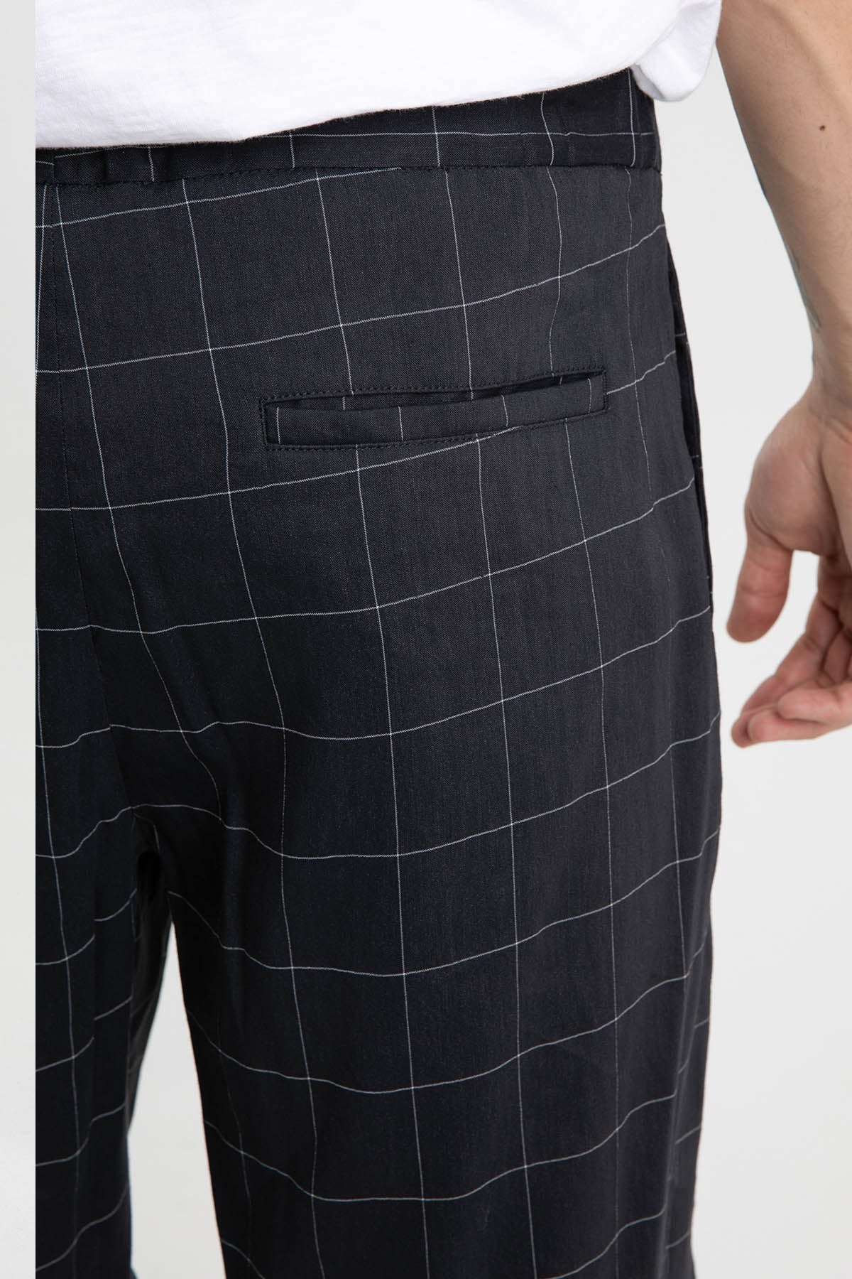 Emporio Armani Tek Pile Kareli Şort-Libas Trendy Fashion Store