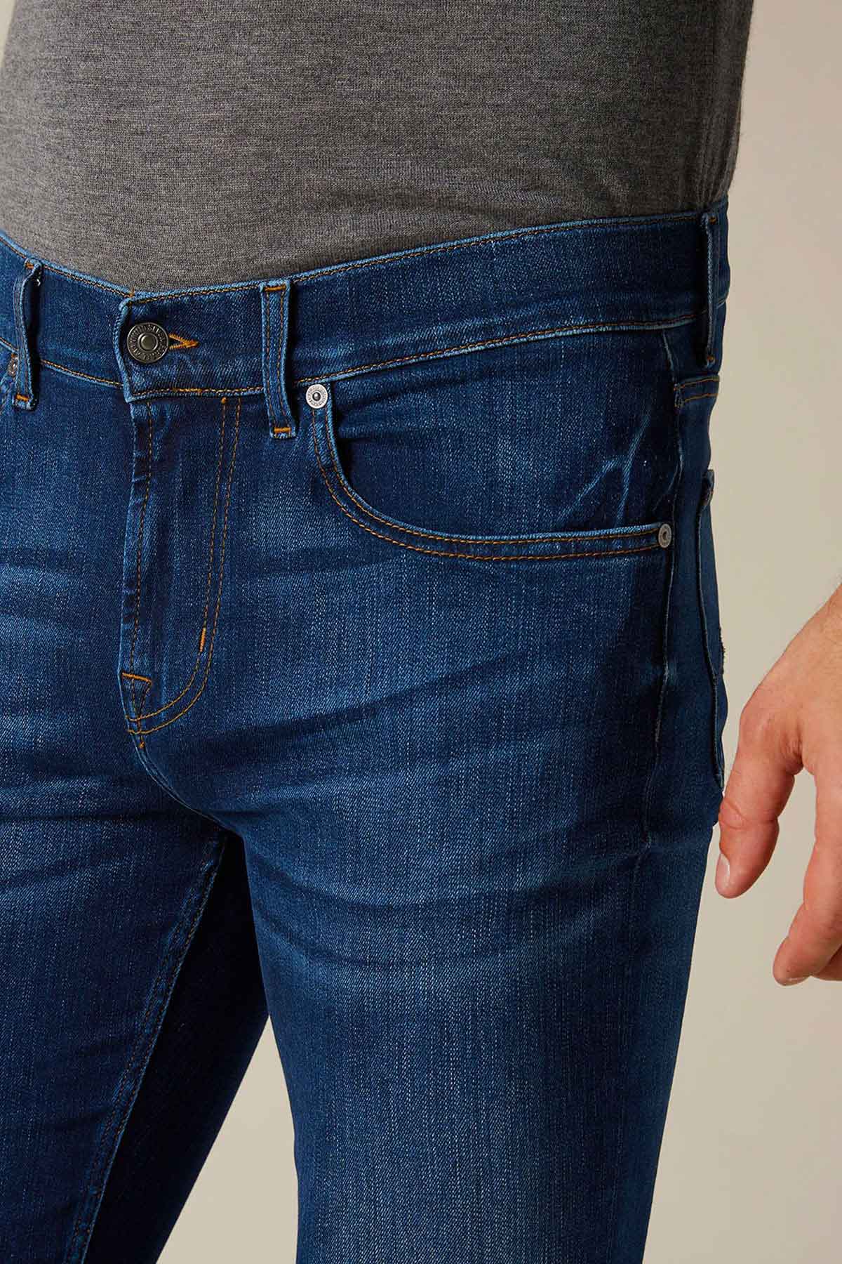 7 For All Mankind Slimmy Tapered Jeans-Libas Trendy Fashion Store