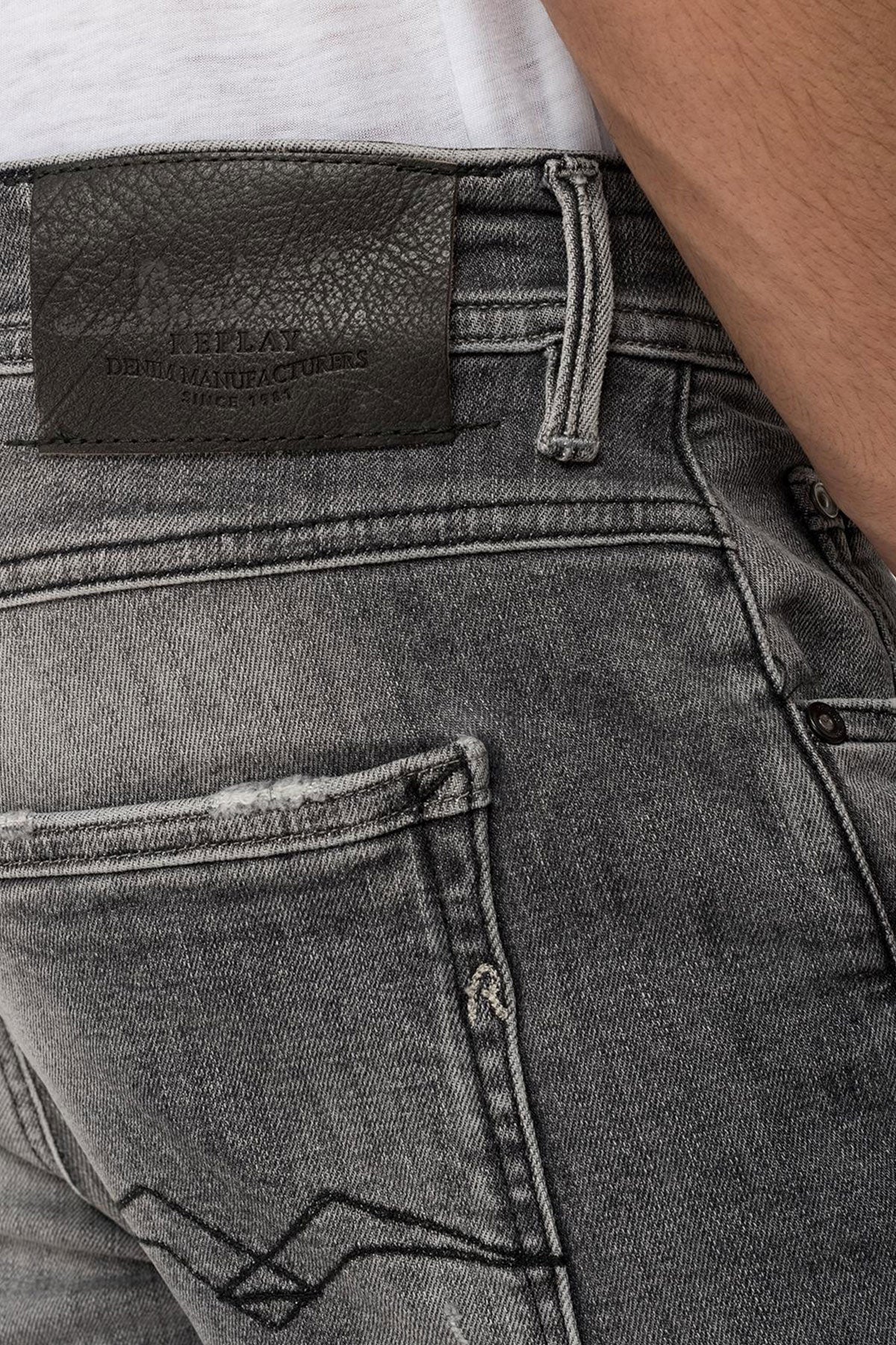 Replay Willbi Regular Fit Jeans-Libas Trendy Fashion Store