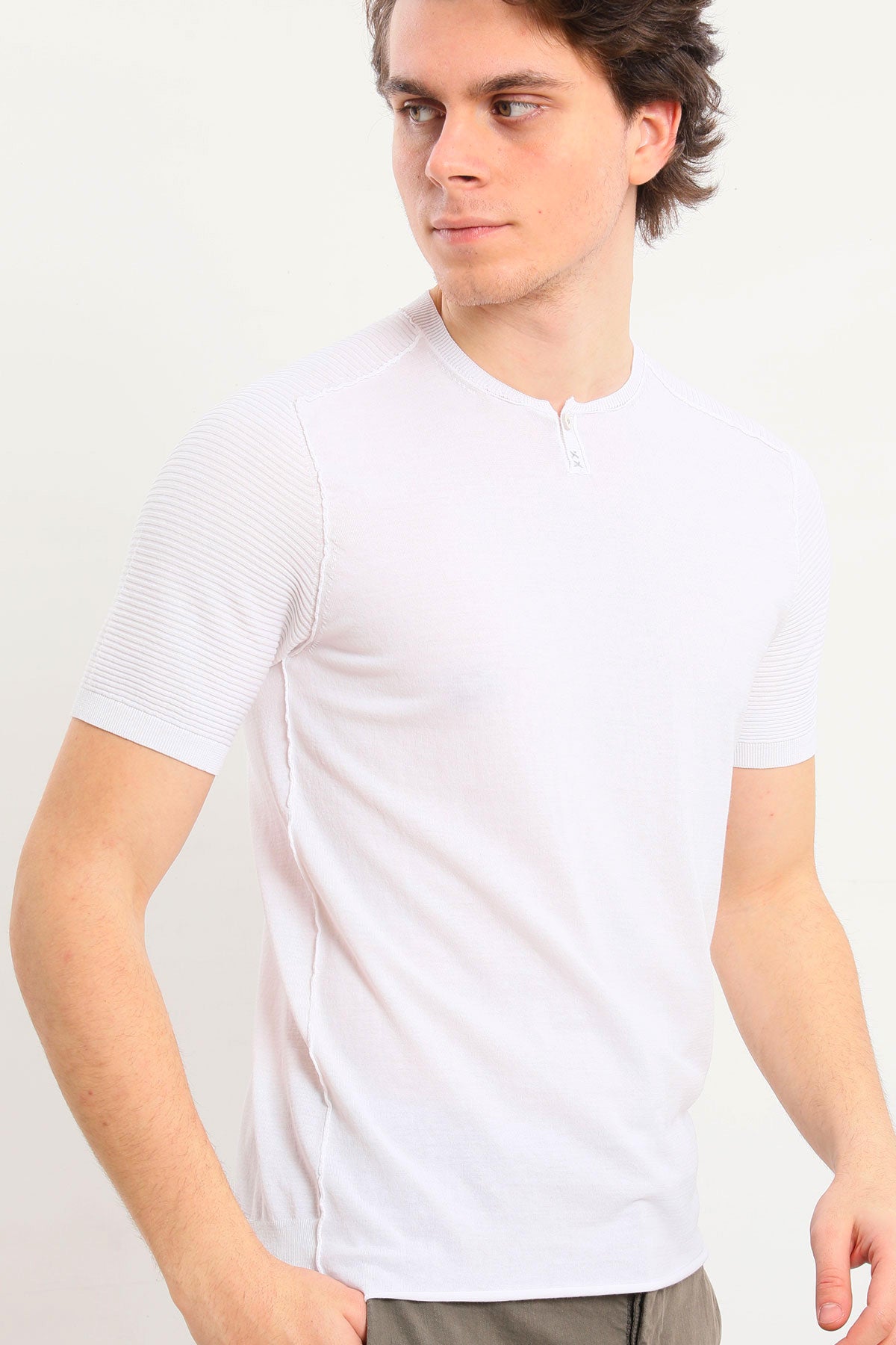 Transit T-shirt-Libas Trendy Fashion Store