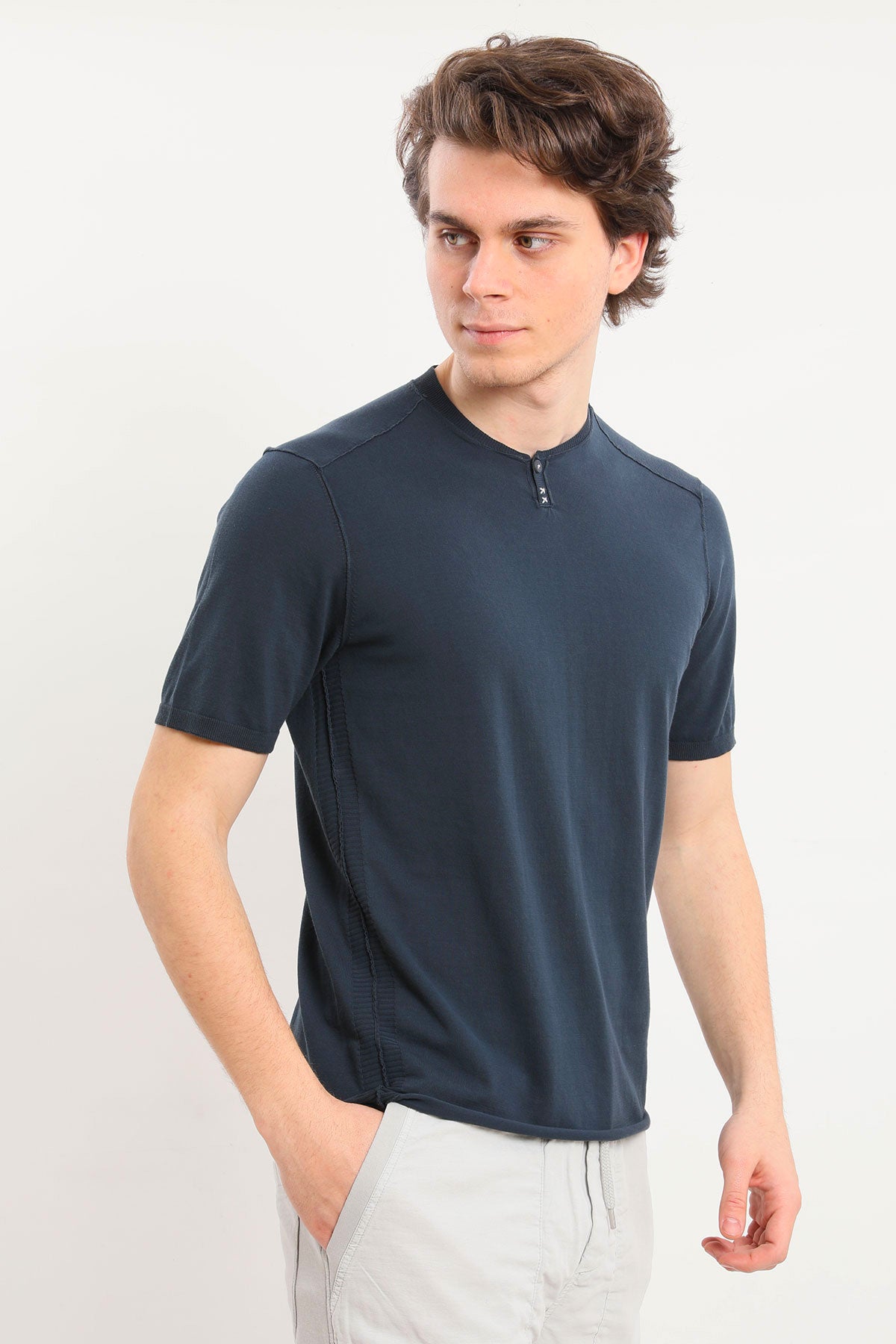 Transit T-shirt-Libas Trendy Fashion Store