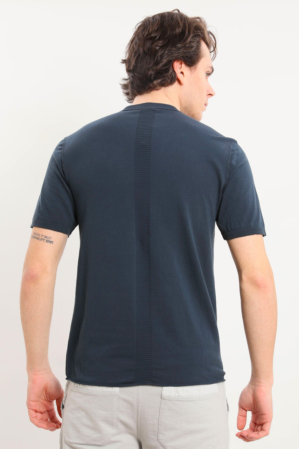 Transit T-shirt-Libas Trendy Fashion Store