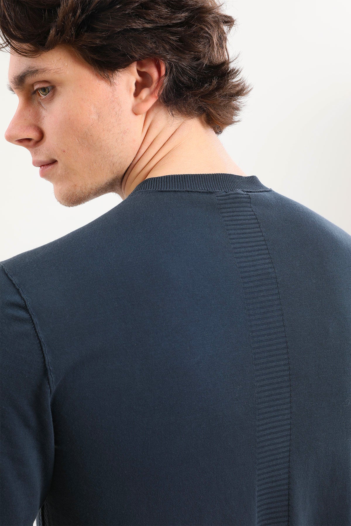 Transit T-shirt-Libas Trendy Fashion Store