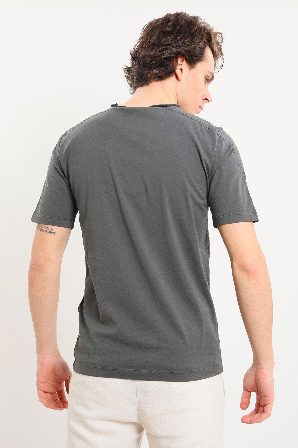 Transit T-shirt-Libas Trendy Fashion Store