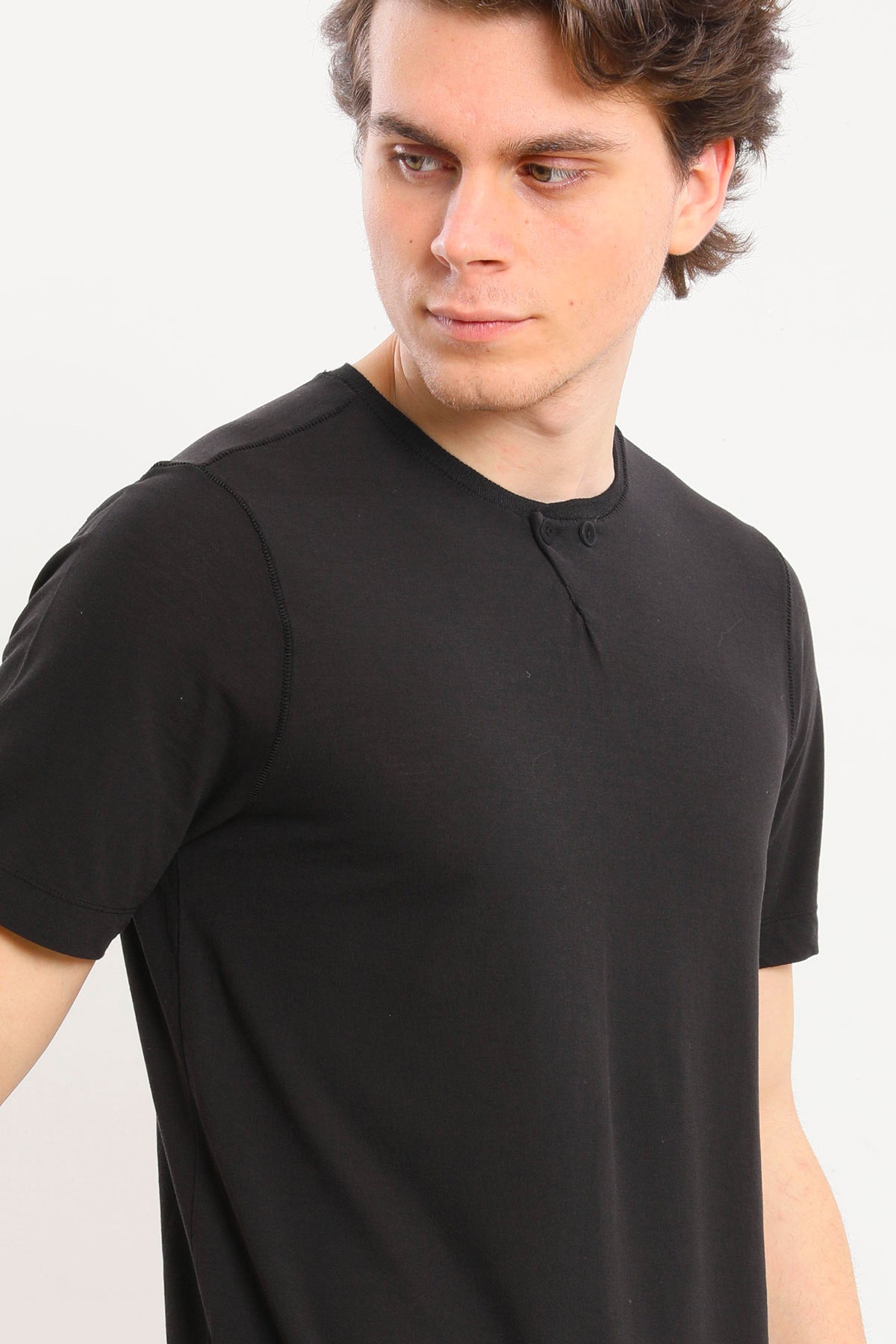 Transit T-shirt-Libas Trendy Fashion Store