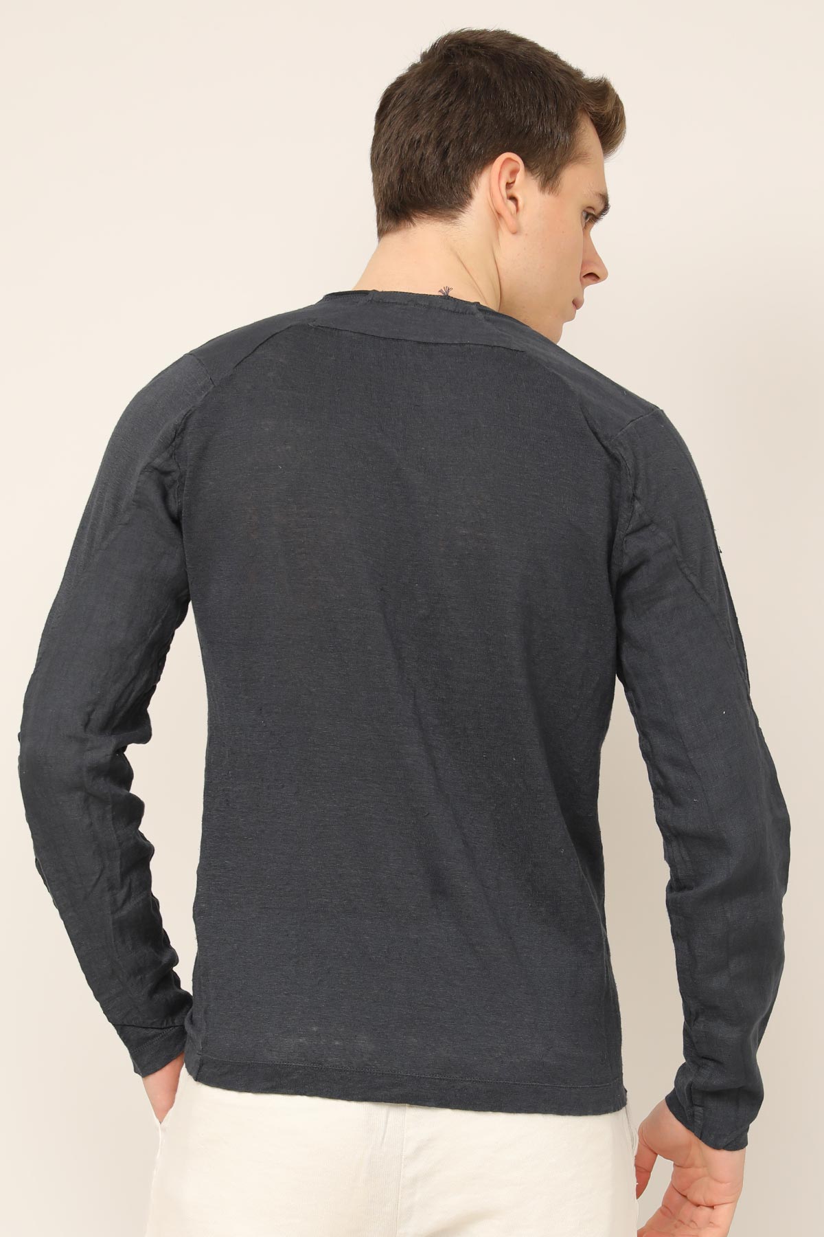 Transit T-shirt-Libas Trendy Fashion Store