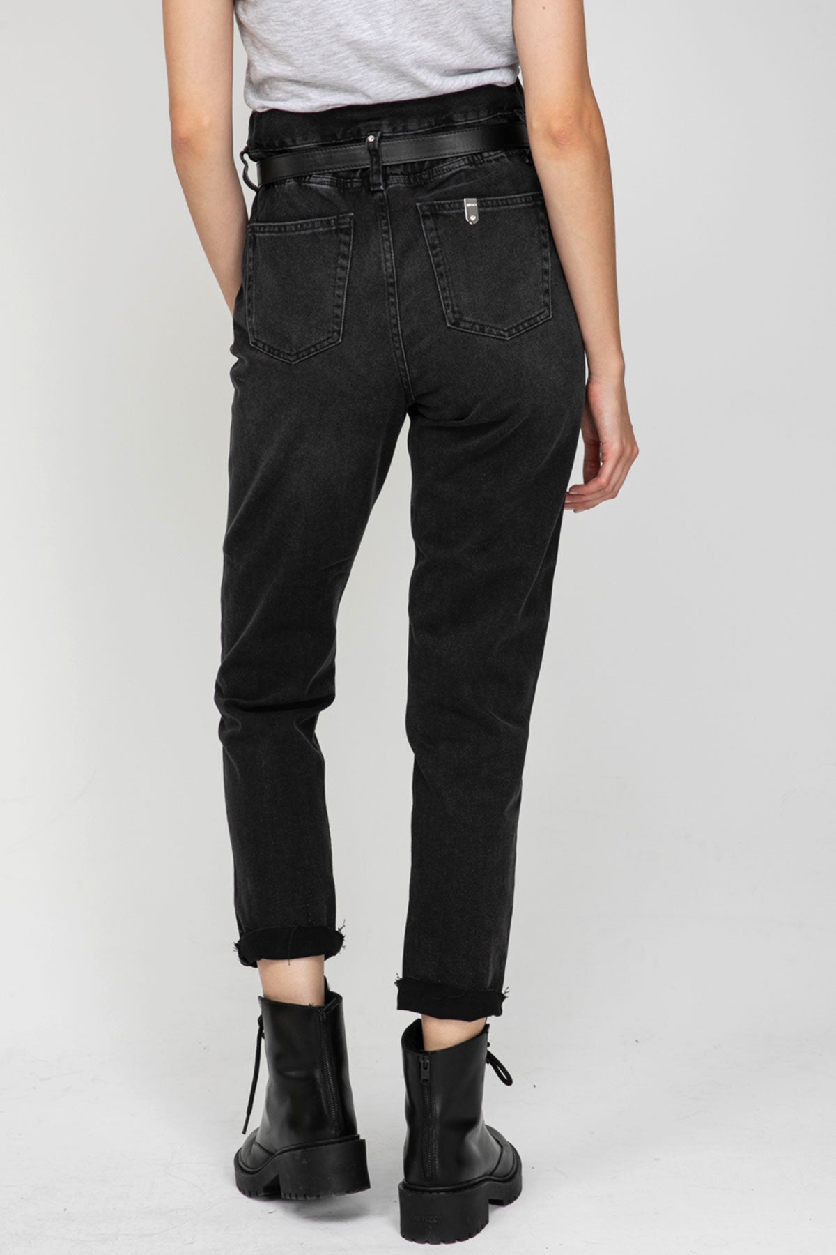 Liu Jo Mom Fit Jeans-Libas Trendy Fashion Store