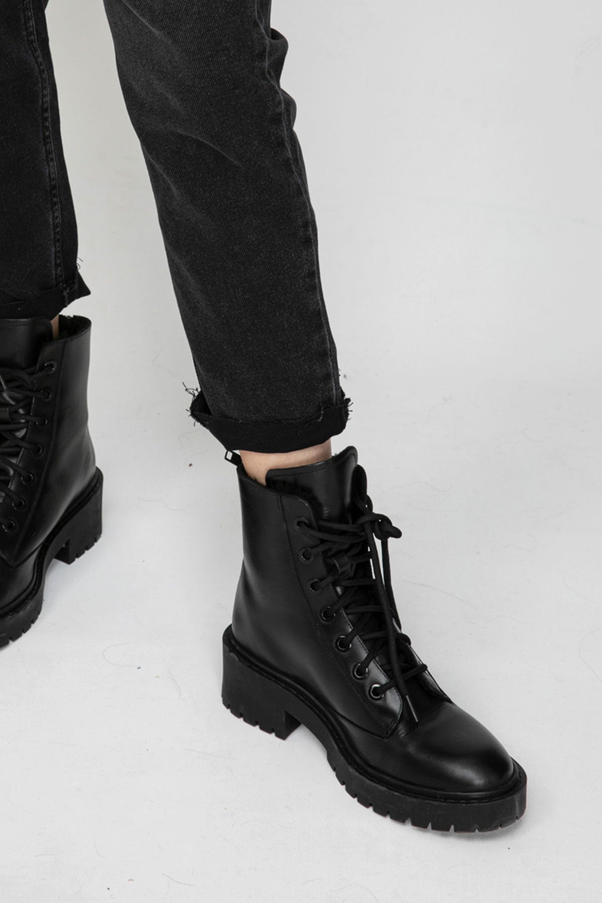 Liu Jo Mom Fit Jeans-Libas Trendy Fashion Store