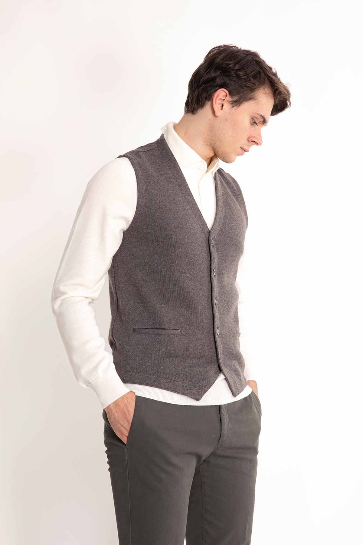 Gran Sasso Düğmeli Triko Yelek-Libas Trendy Fashion Store