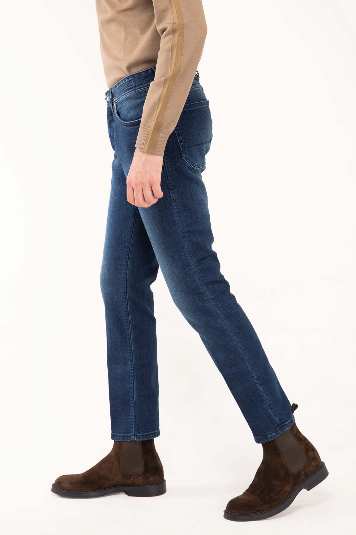 Richard J. Brown Cortina Jeans-Libas Trendy Fashion Store