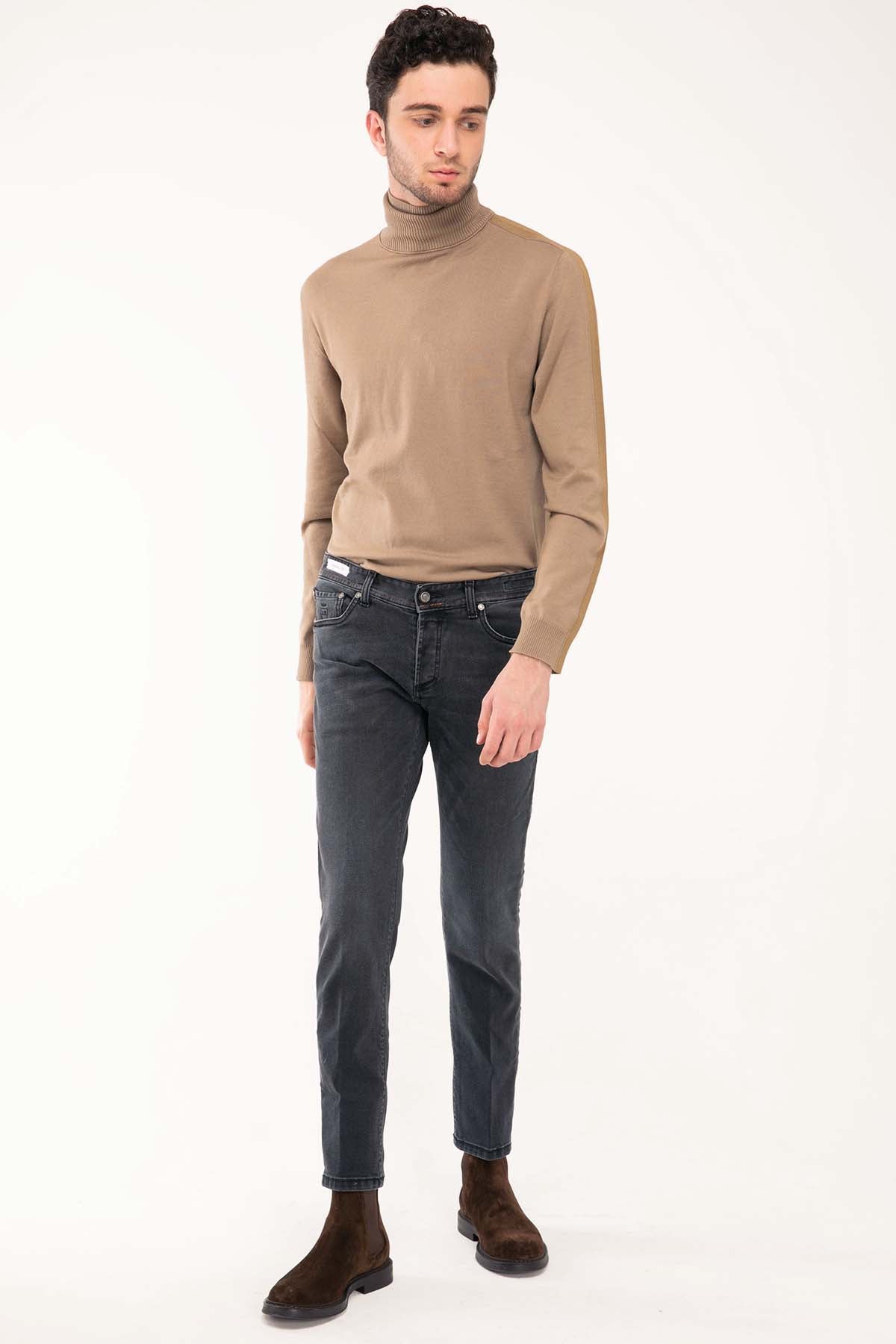 Richard J. Brown Cortina Jeans-Libas Trendy Fashion Store