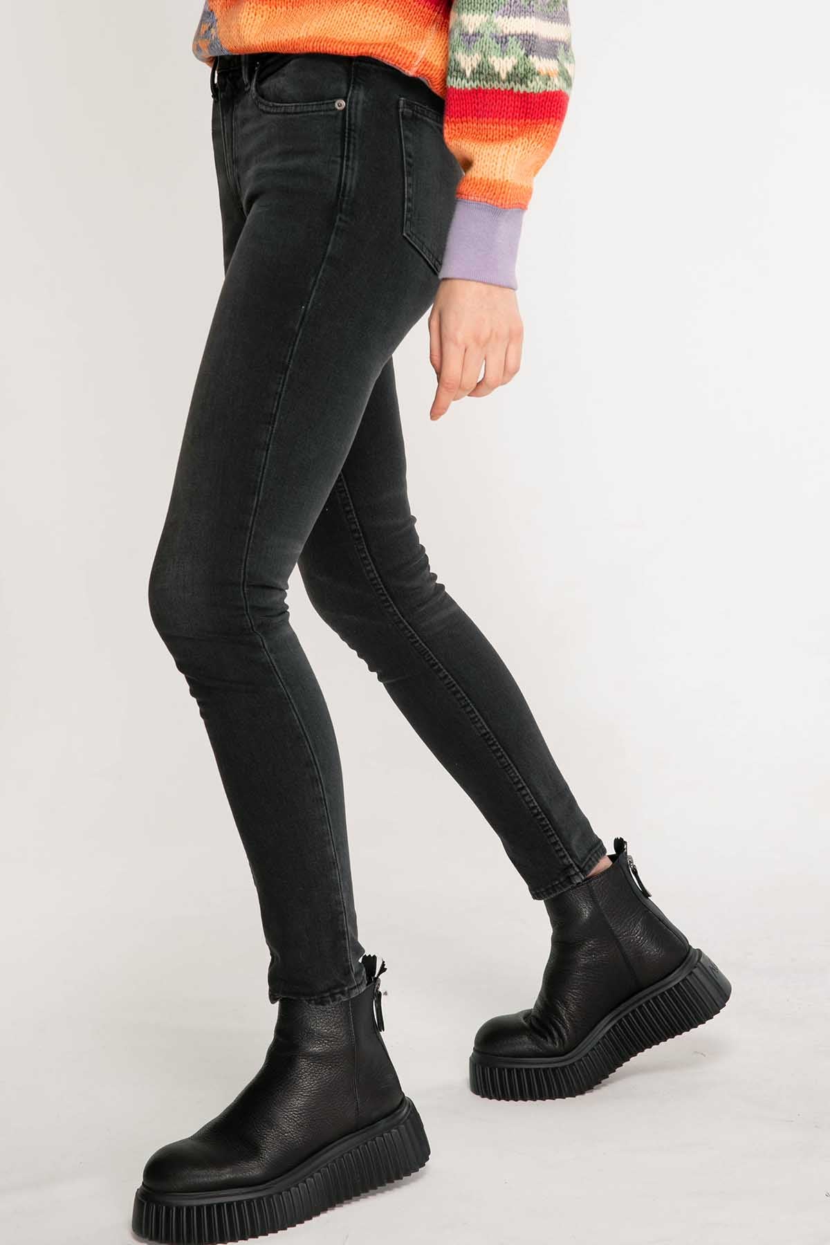 Polo Ralph Lauren Tompkins Skinny Fit Jeans-Libas Trendy Fashion Store