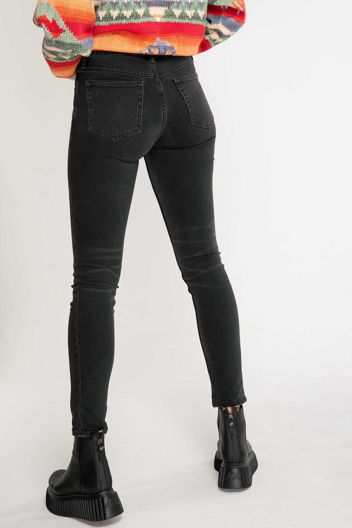 Polo Ralph Lauren Tompkins Skinny Fit Jeans-Libas Trendy Fashion Store