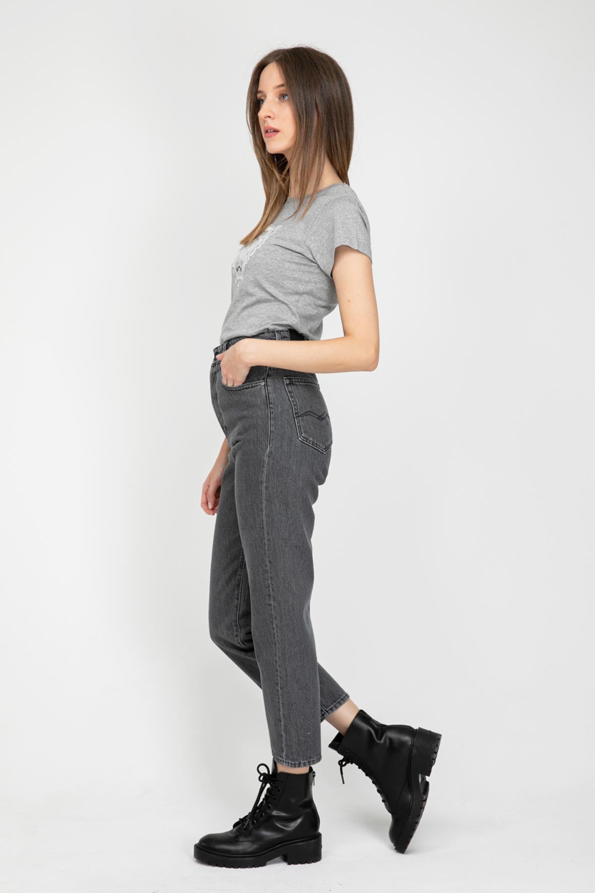 Replay Tyna Mom Fit Jeans-Libas Trendy Fashion Store