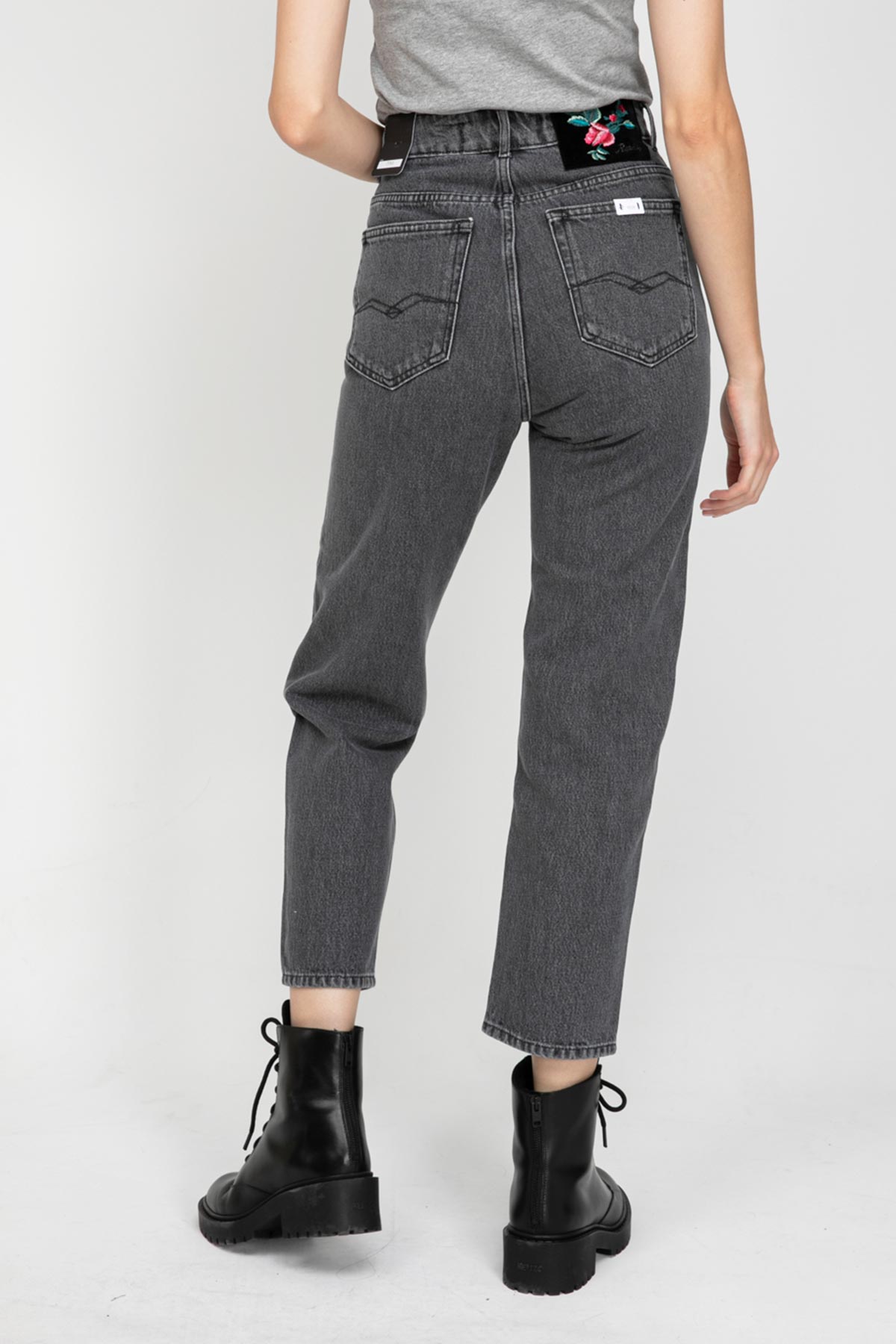 Replay Tyna Mom Fit Jeans-Libas Trendy Fashion Store