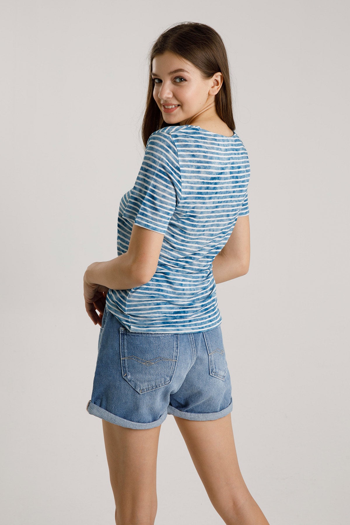 Majestic Oyuk Yaka Streç Keten Çizgili T-shirt-Libas Trendy Fashion Store