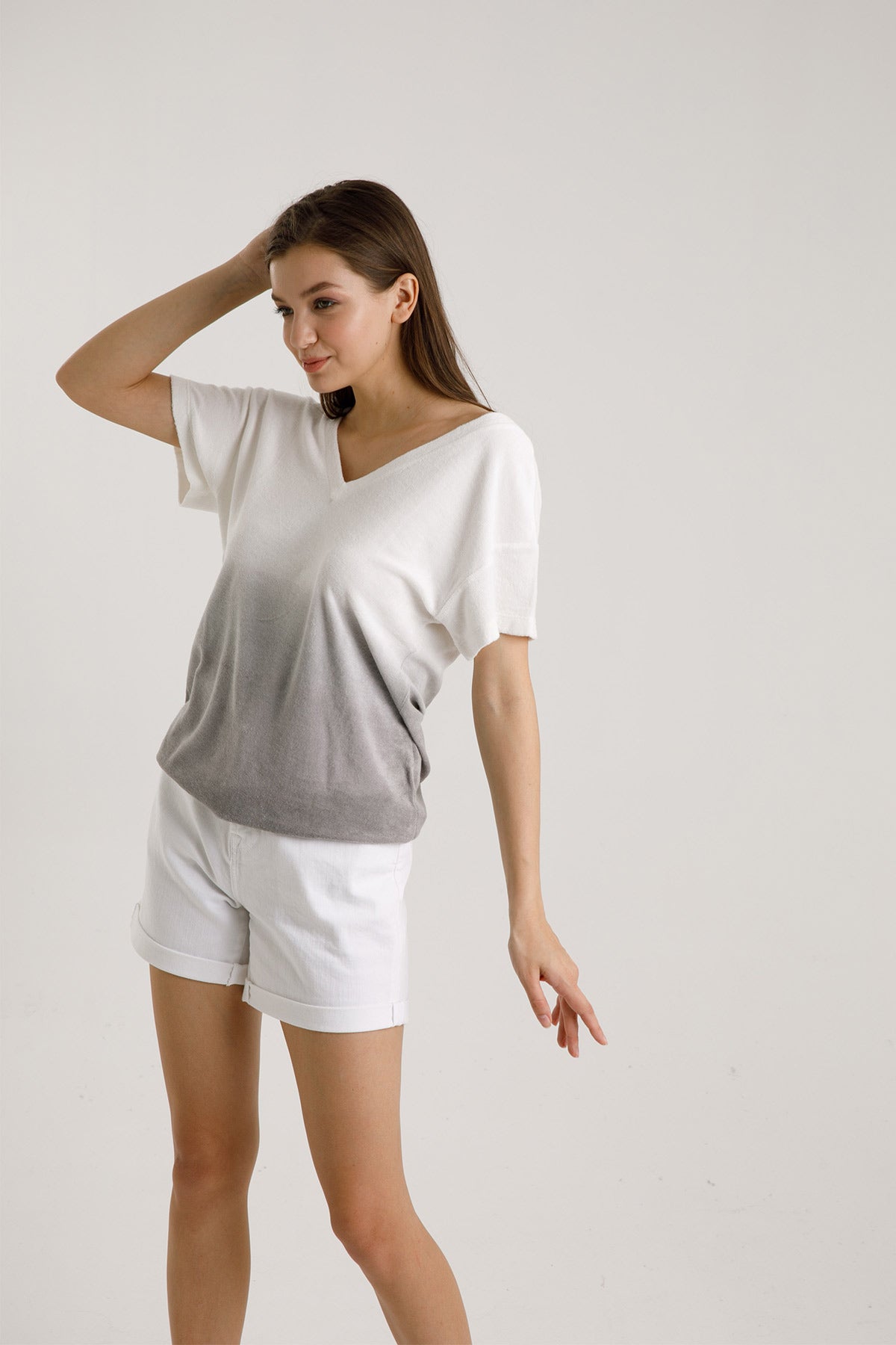 Majestic V Yaka Degrade T-shirt-Libas Trendy Fashion Store