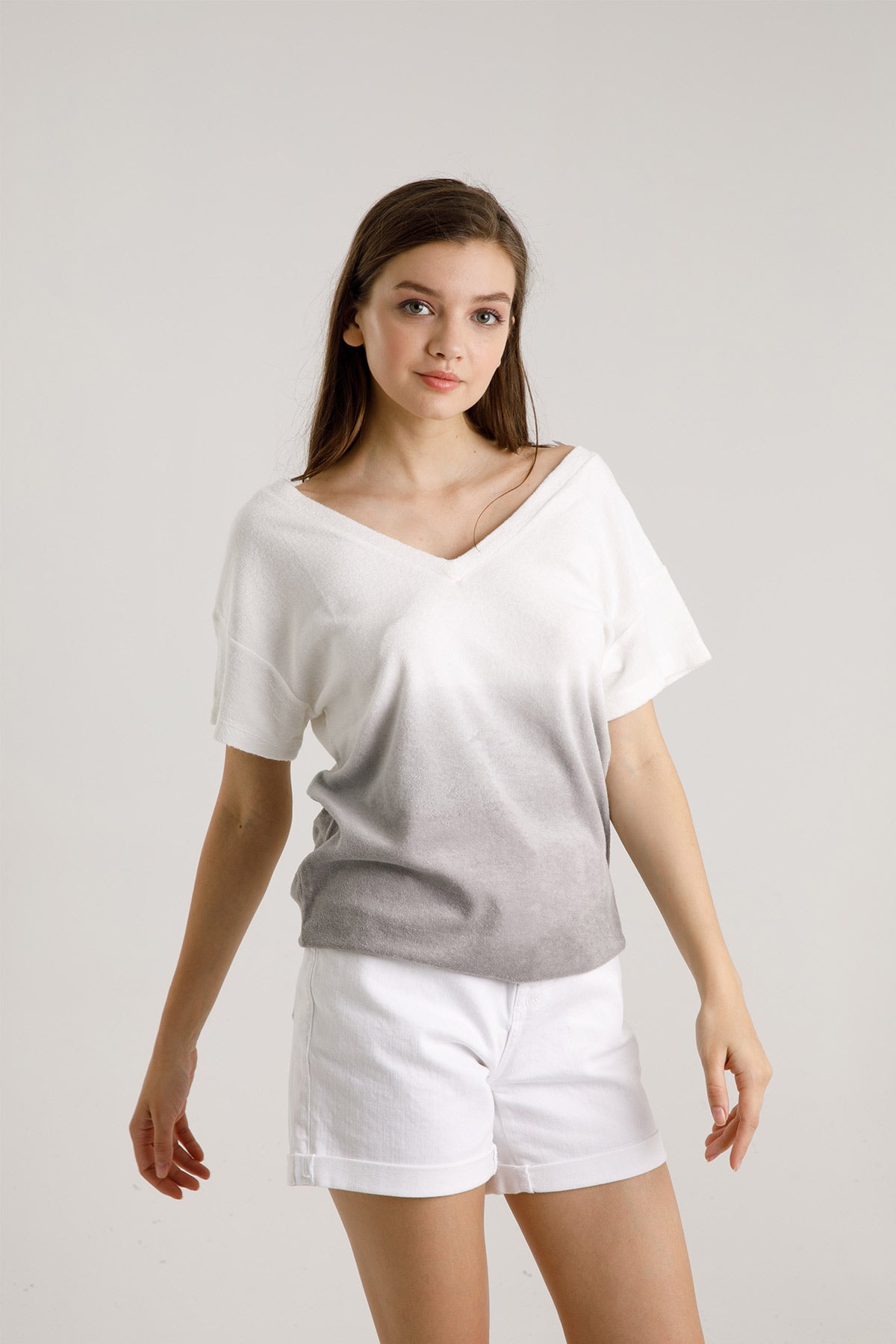 Majestic V Yaka Degrade T-shirt-Libas Trendy Fashion Store