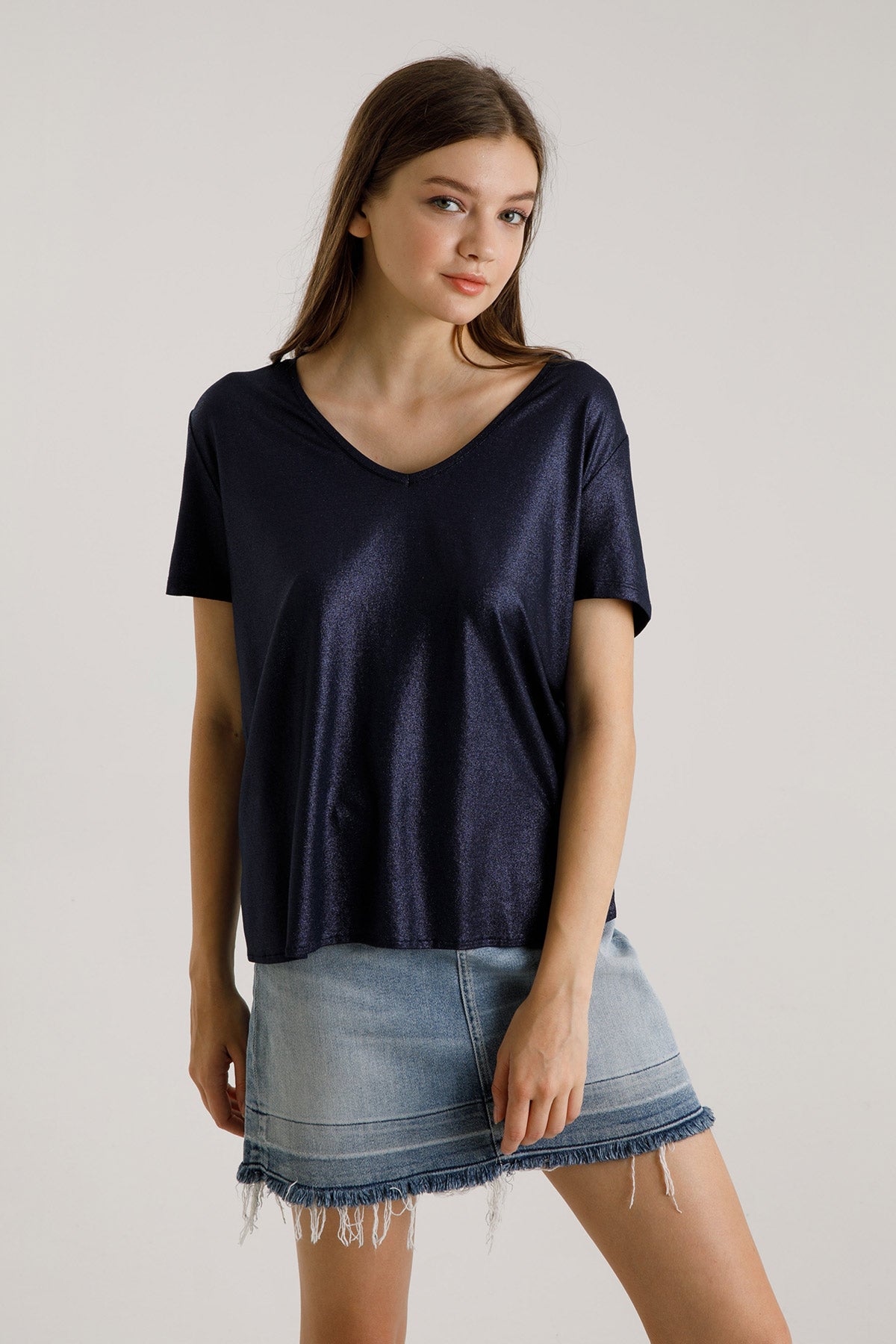 Majestic Simli Streç V Yaka T-shirt-Libas Trendy Fashion Store