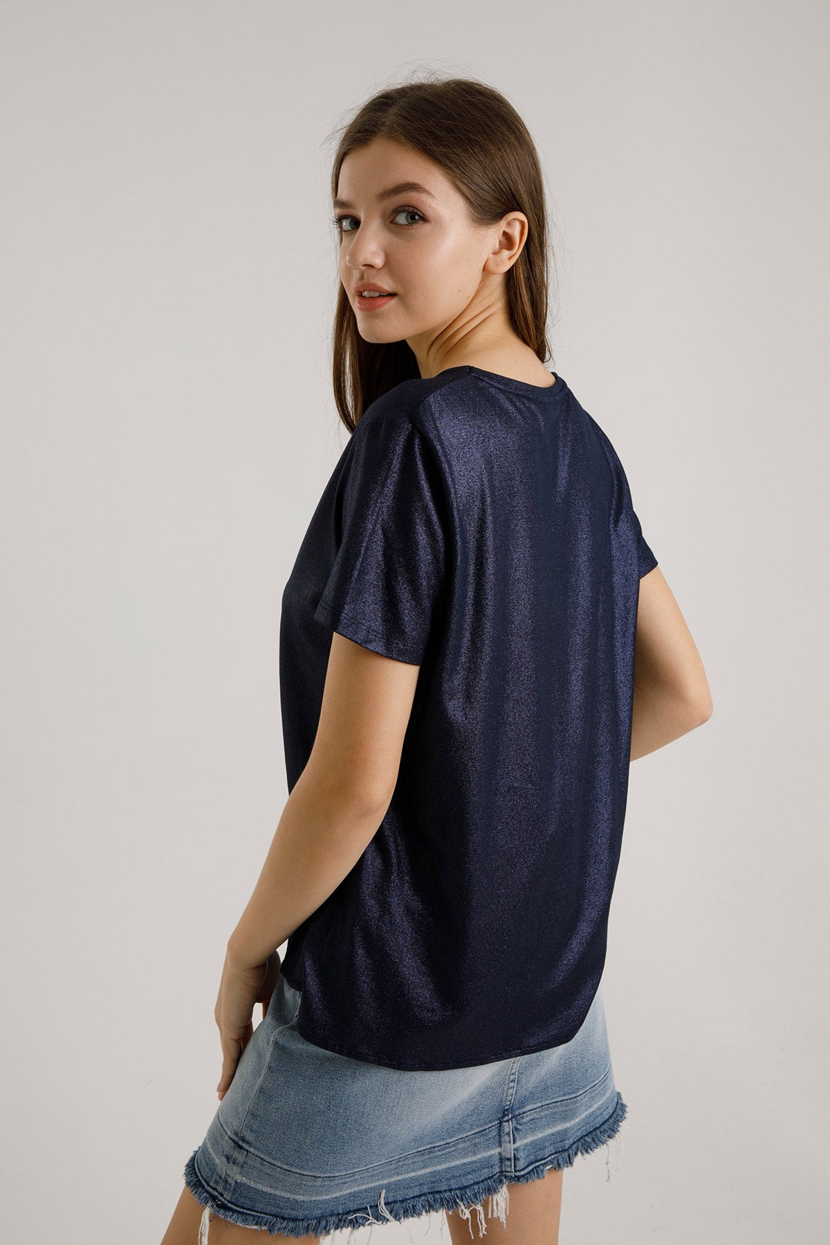 Majestic Simli Streç V Yaka T-shirt-Libas Trendy Fashion Store