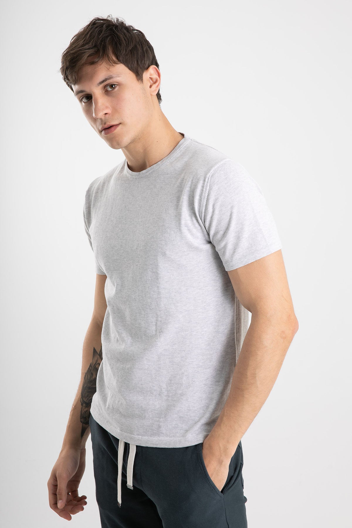 Manifattura Yuvarlak Yaka Kısa Kollu T-shirt-Libas Trendy Fashion Store