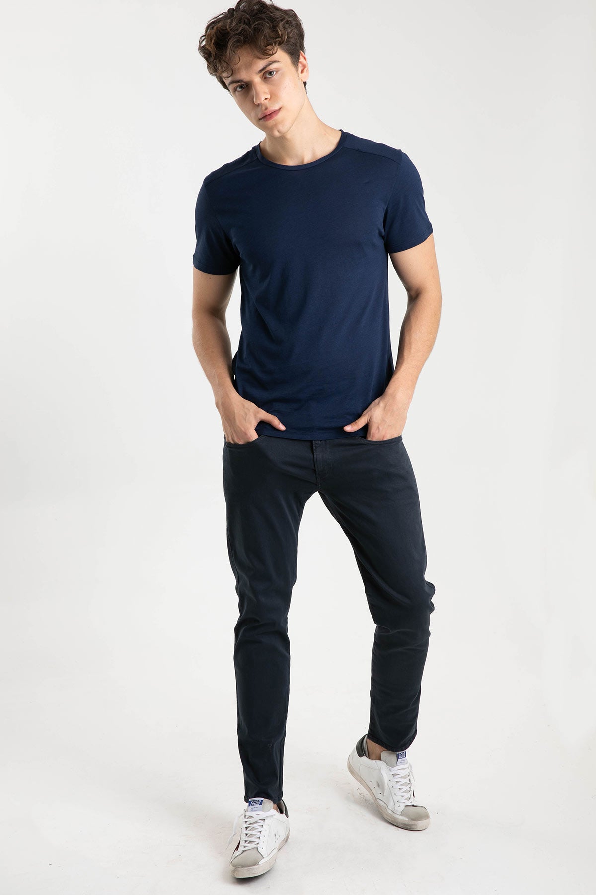 Tru Yuvarlak Yaka Basic T-shirt-Libas Trendy Fashion Store