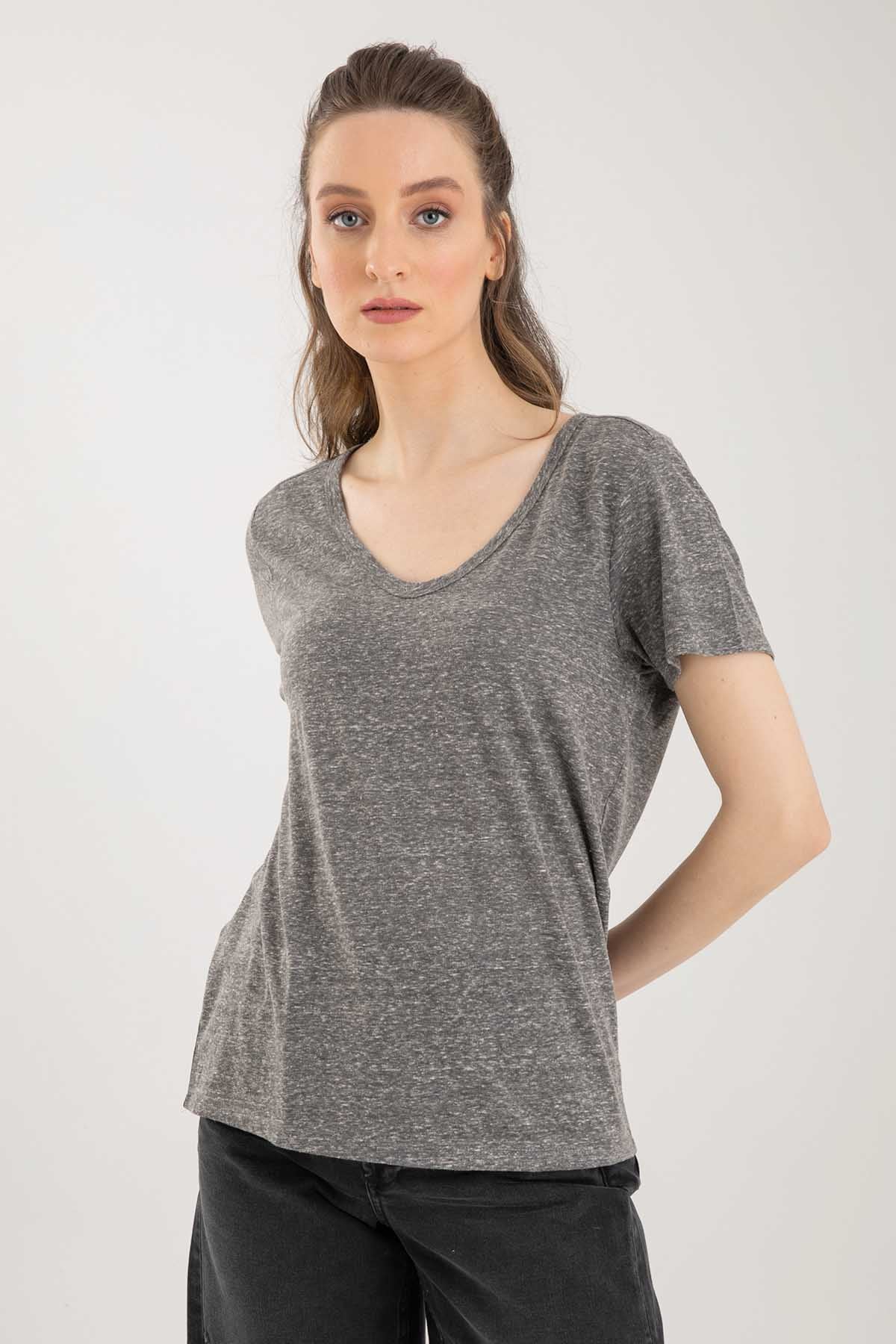 Tru V Yaka T-shirt-Libas Trendy Fashion Store