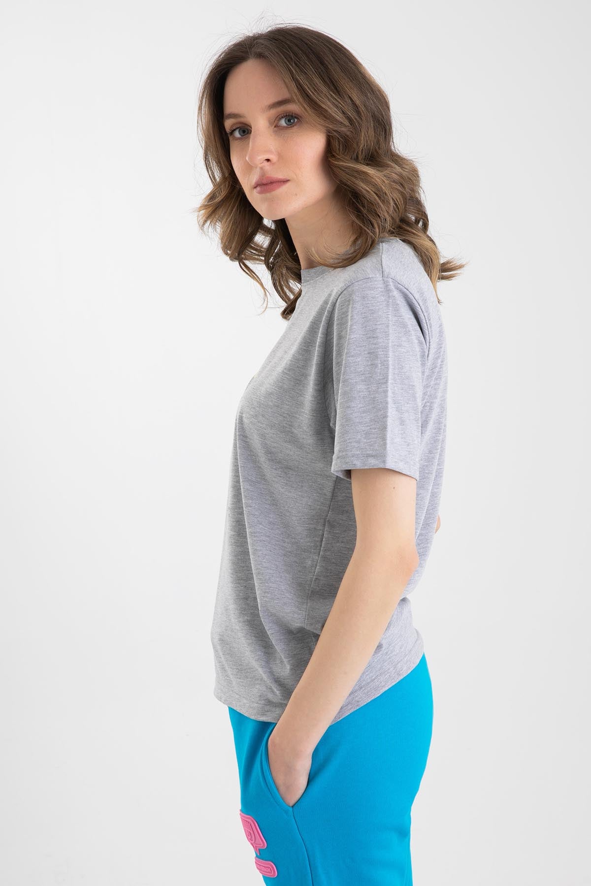 Chiara Ferragni Emoji Baskılı T-shirt-Libas Trendy Fashion Store