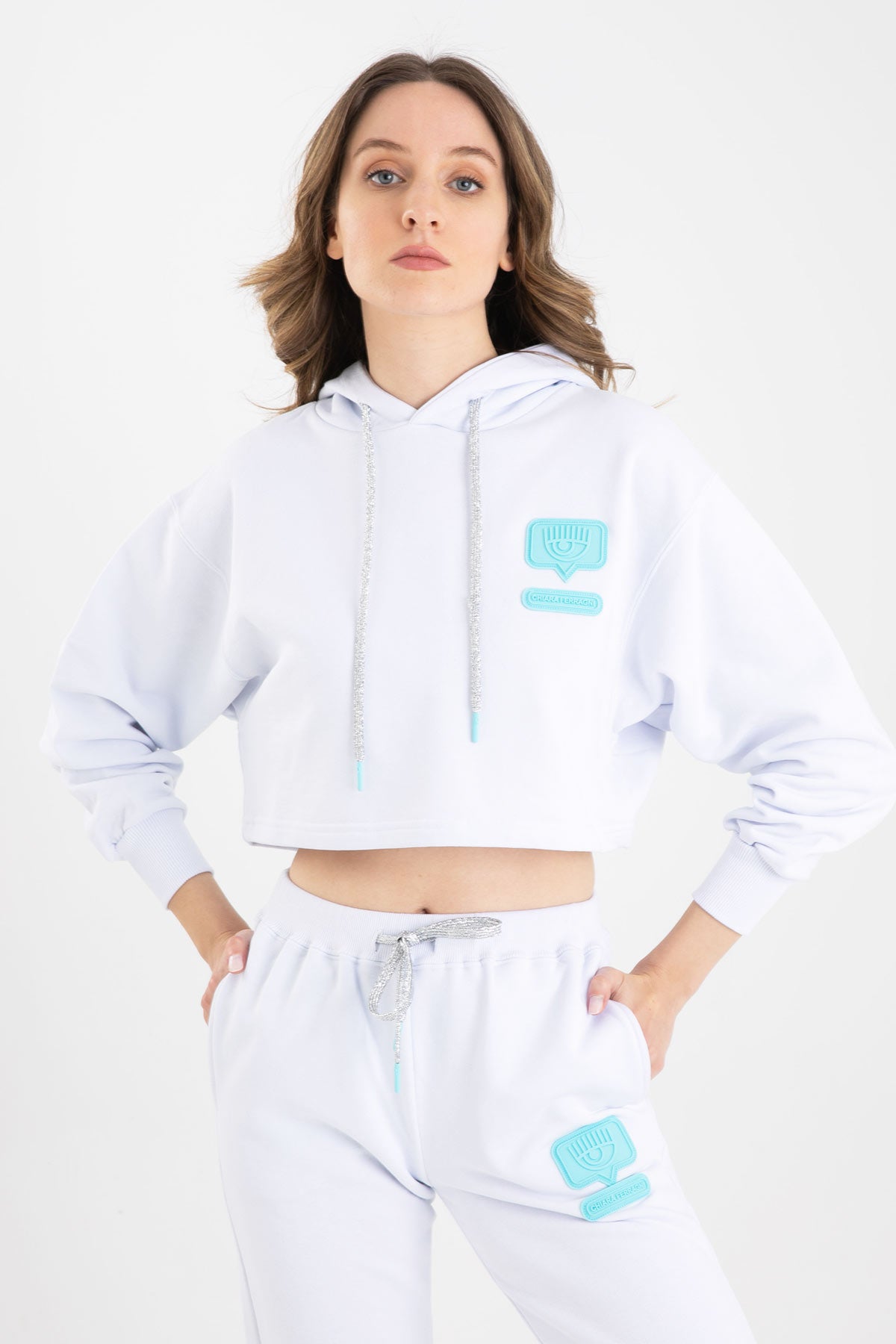 Chiara Ferragni Kapüşonlu Crop Winking Eye Sweatshirt-Libas Trendy Fashion Store