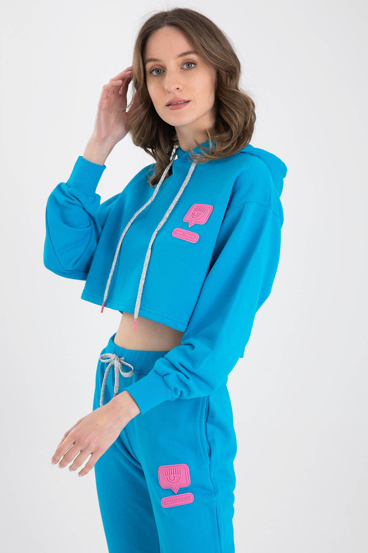 Chiara Ferragni Kapüşonlu Crop Winking Eye Sweatshirt-Libas Trendy Fashion Store