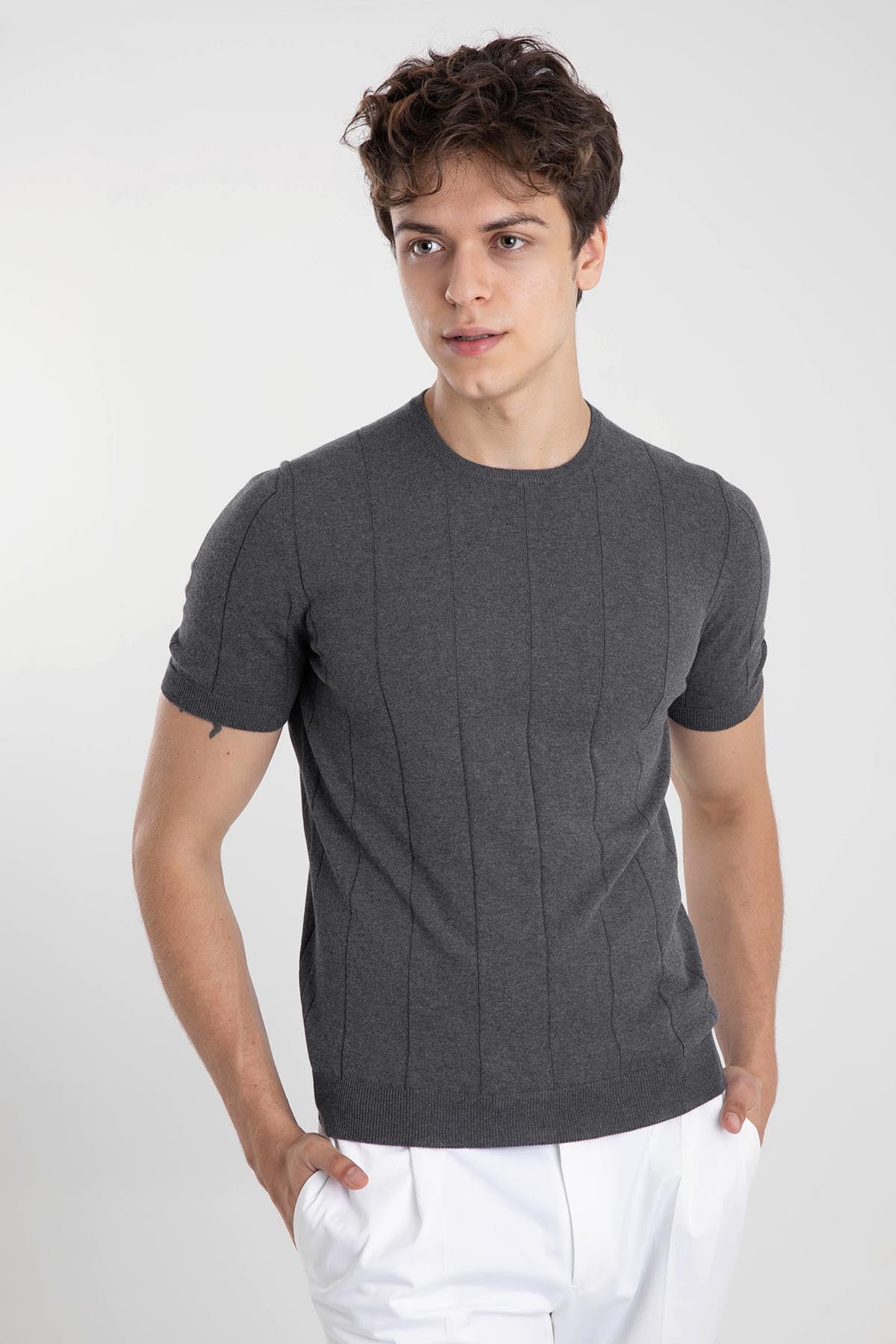 Gran Sasso Yuvarlak Yaka T-shirt-Libas Trendy Fashion Store