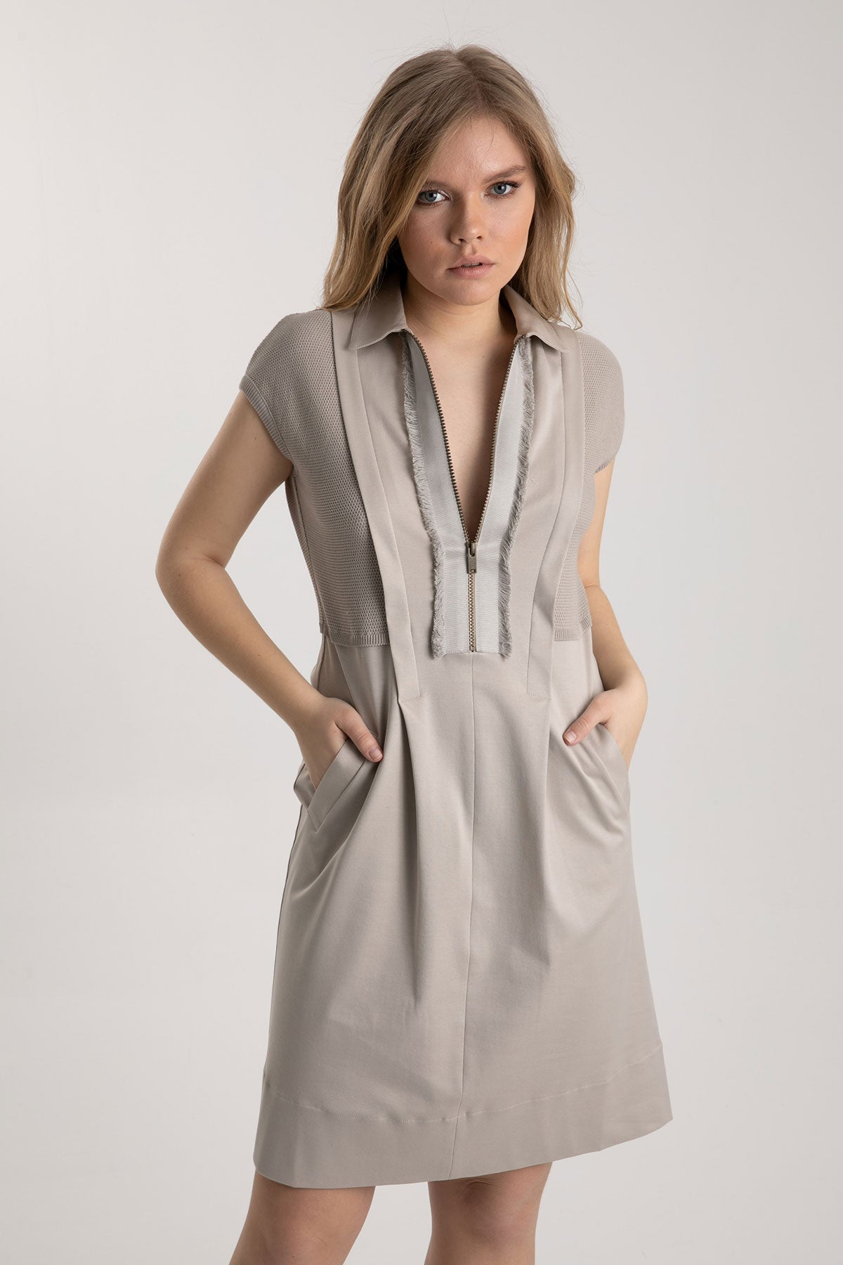 Tonet Fermuarlı Yaka Diz Üstü Elbise-Libas Trendy Fashion Store