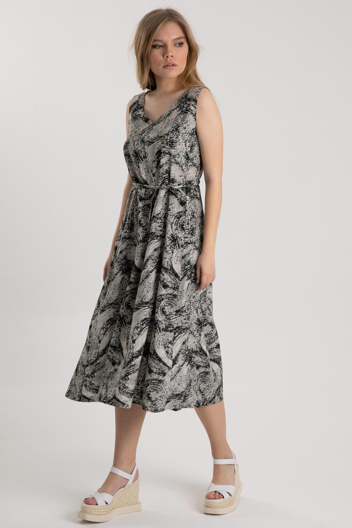 Tonet V Yaka Belden Kuşaklı Midi Elbise-Libas Trendy Fashion Store