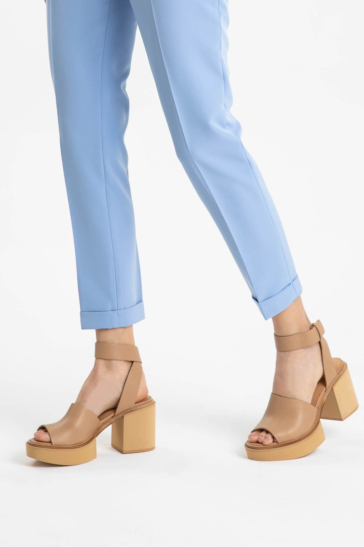 Paloma Barcelo Ayrık Platform Sandalet-Libas Trendy Fashion Store