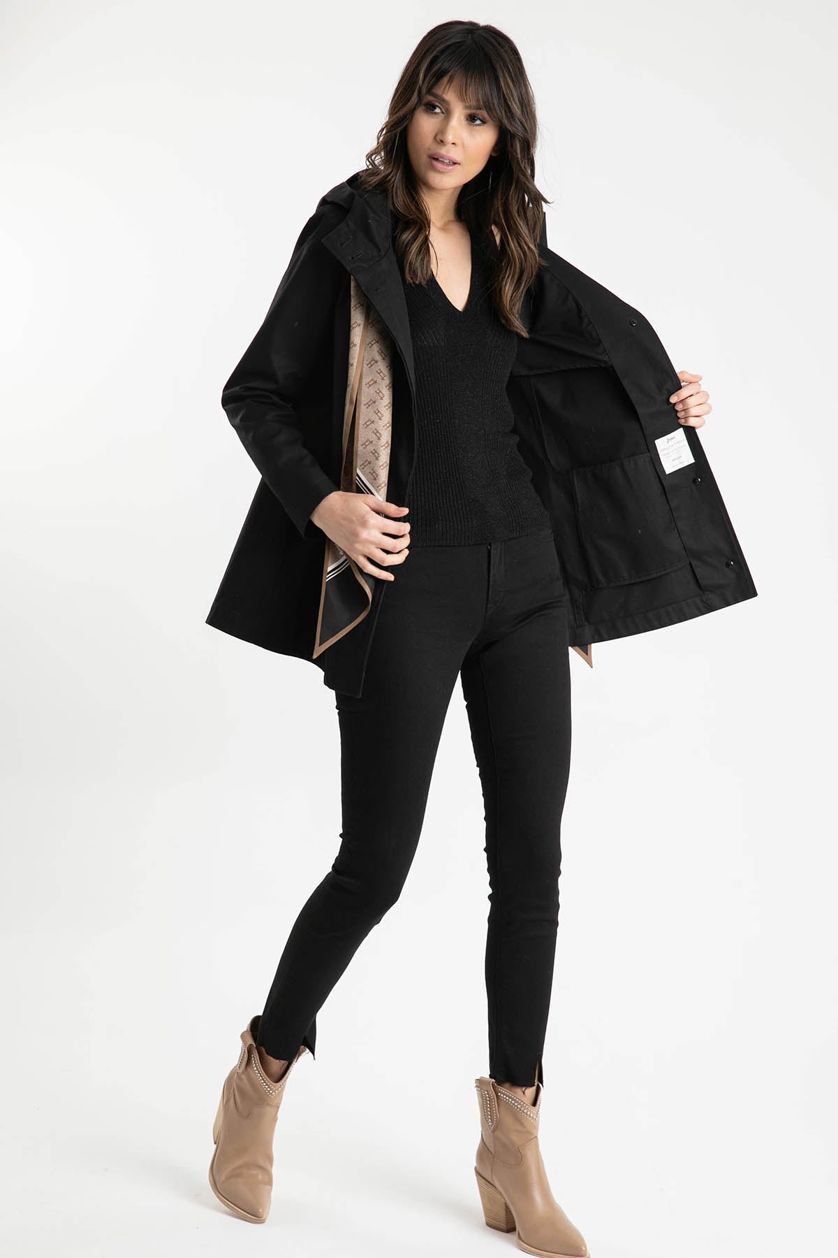 Herno İpek Monogram Fularlı Mont-Libas Trendy Fashion Store