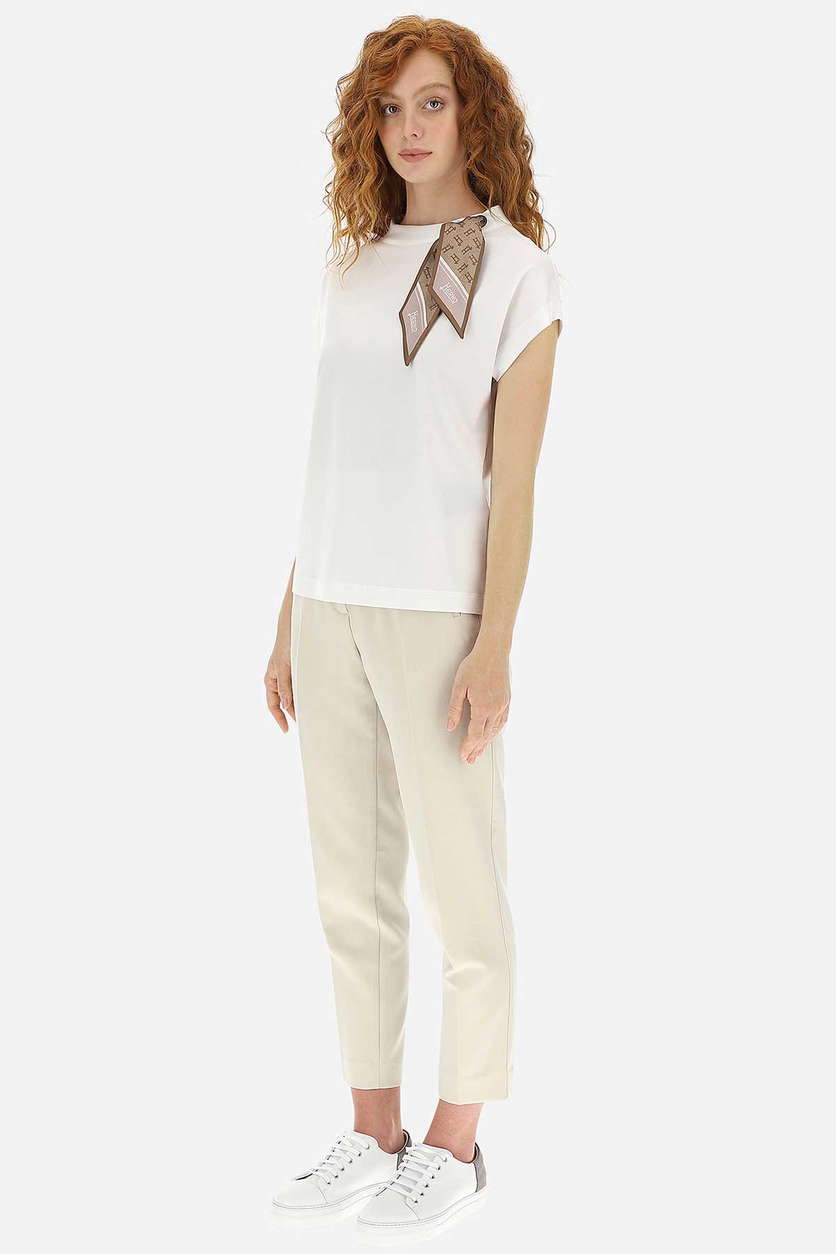 Herno İpek Monogram Fularlı T-Shirt-Libas Trendy Fashion Store