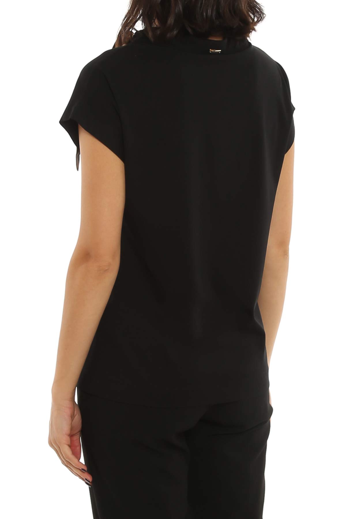 Herno İpek Monogram Fularlı T-Shirt-Libas Trendy Fashion Store