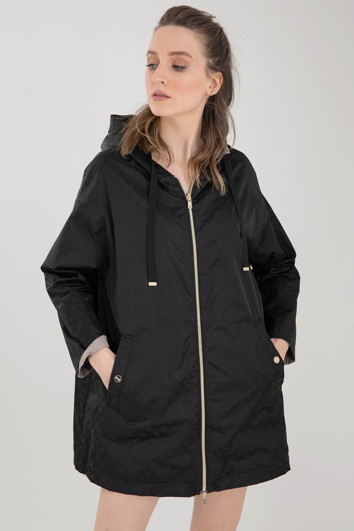 Herno Çift Taraflı Monogramlı Trençkot-Libas Trendy Fashion Store