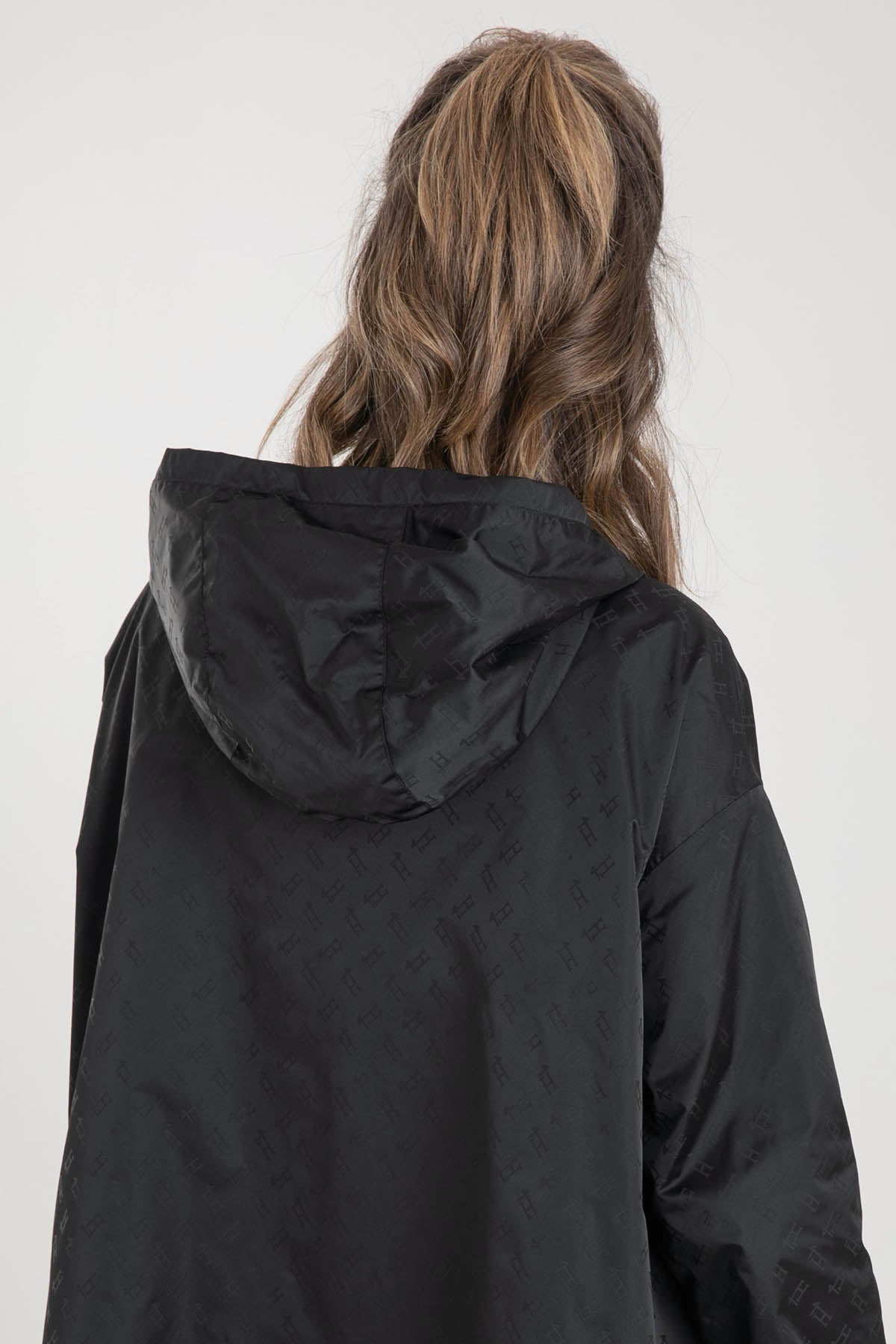 Herno Çift Taraflı Monogramlı Trençkot-Libas Trendy Fashion Store