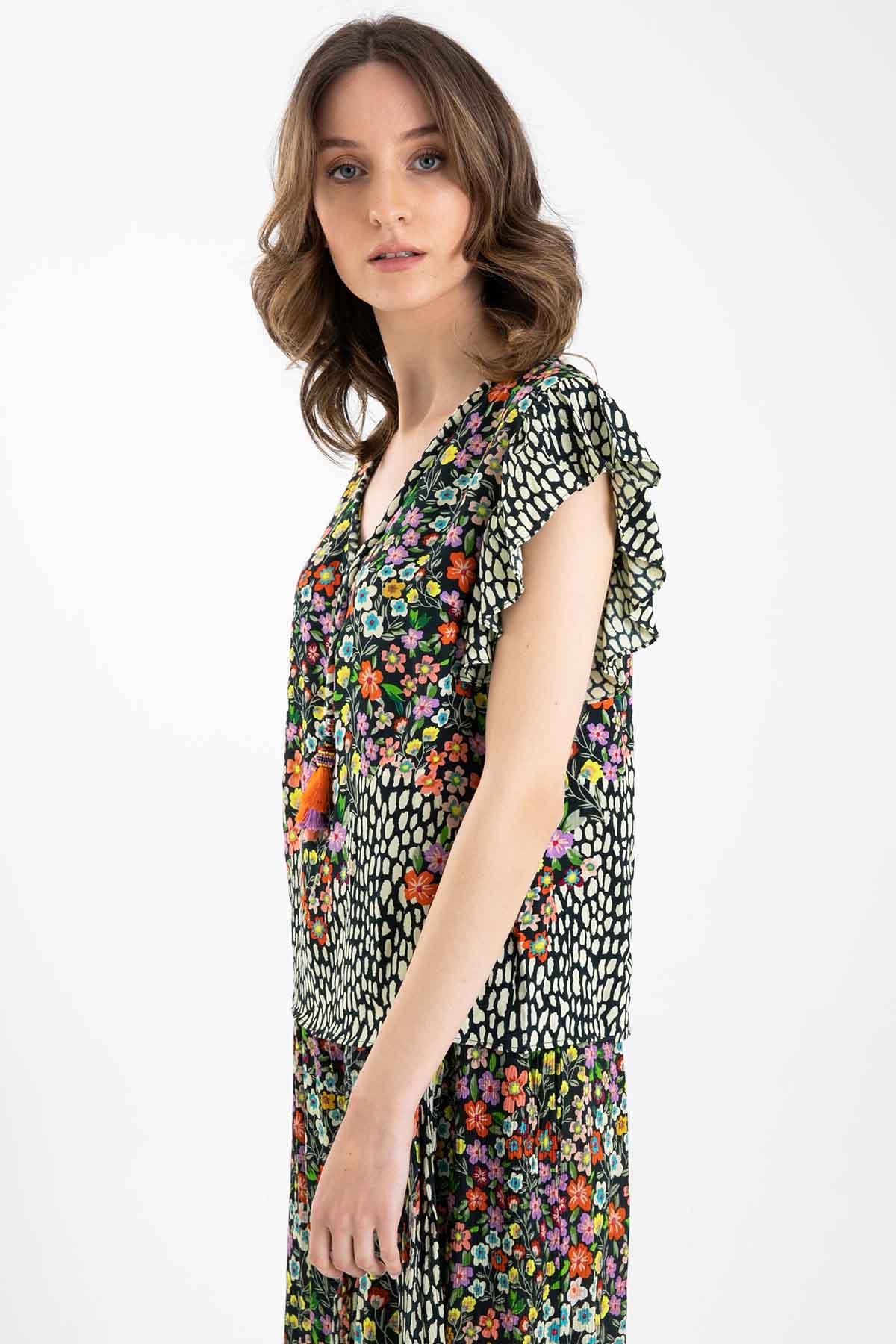 Rene Derhy V Yaka Fırfırlı Bluz-Libas Trendy Fashion Store