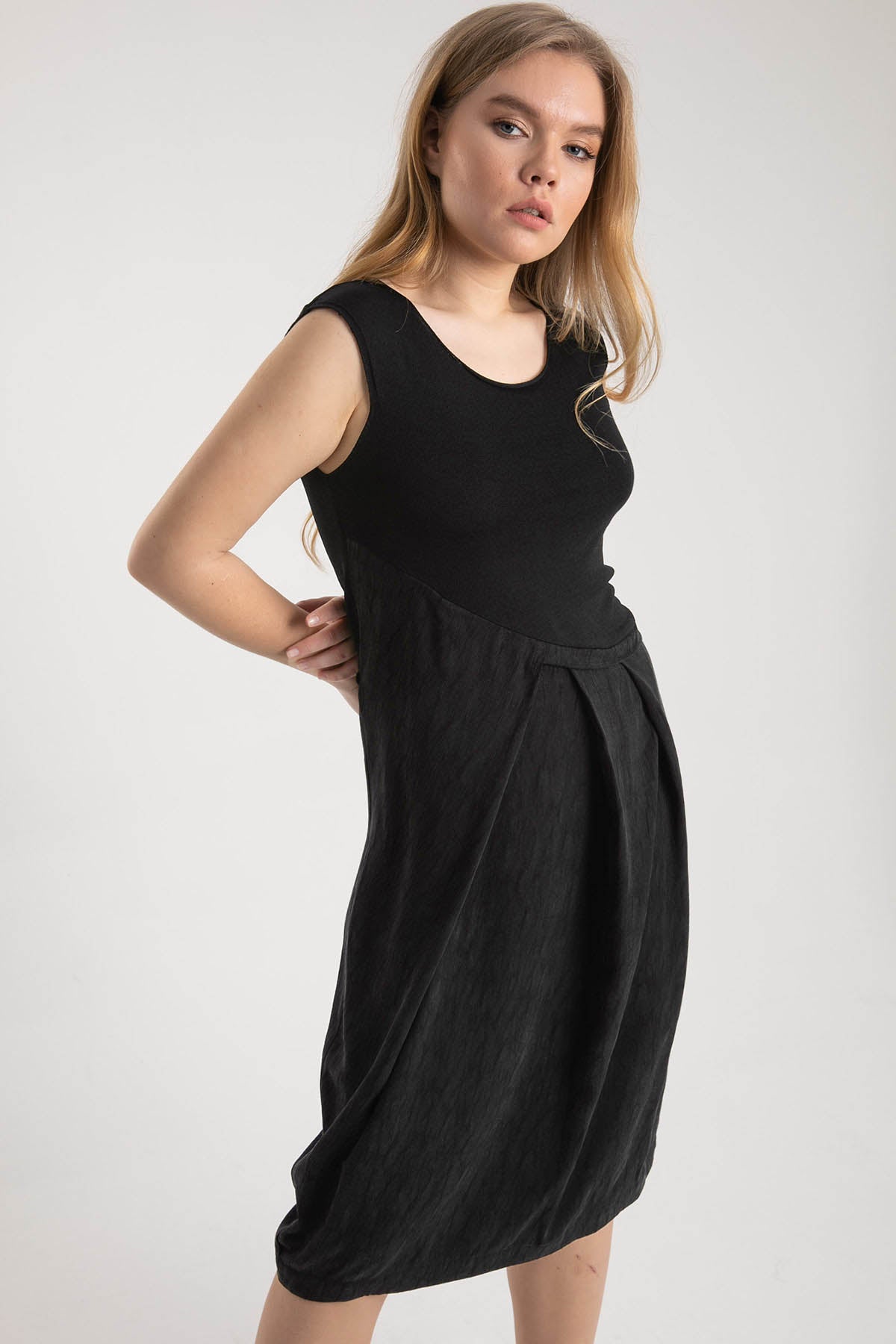 Crea Concept Belden Büzgülü Kolsuz Elbise-Libas Trendy Fashion Store