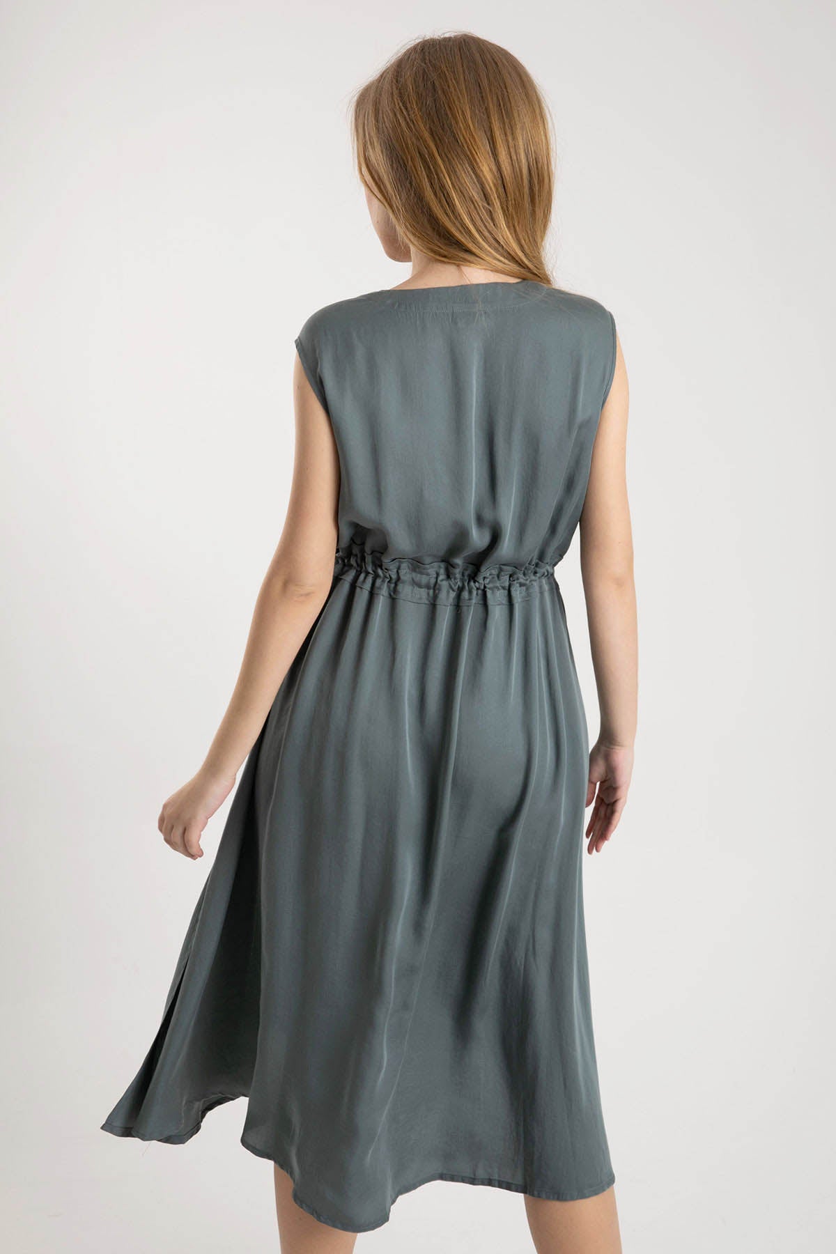 Crea Concept V Yaka Belden Büzgülü Pileli Elbise-Libas Trendy Fashion Store