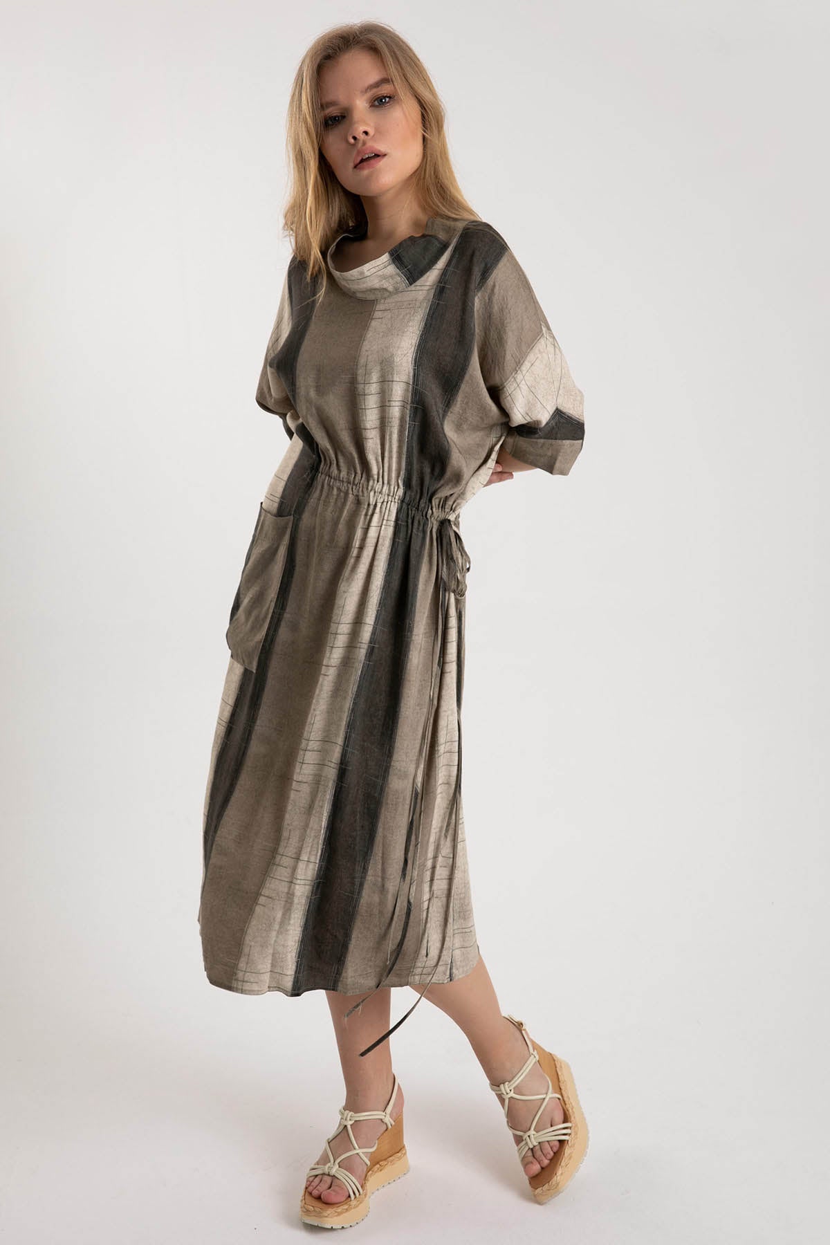 Crea Concept Spor Cepli Belden Büzgülü Midi Elbise-Libas Trendy Fashion Store