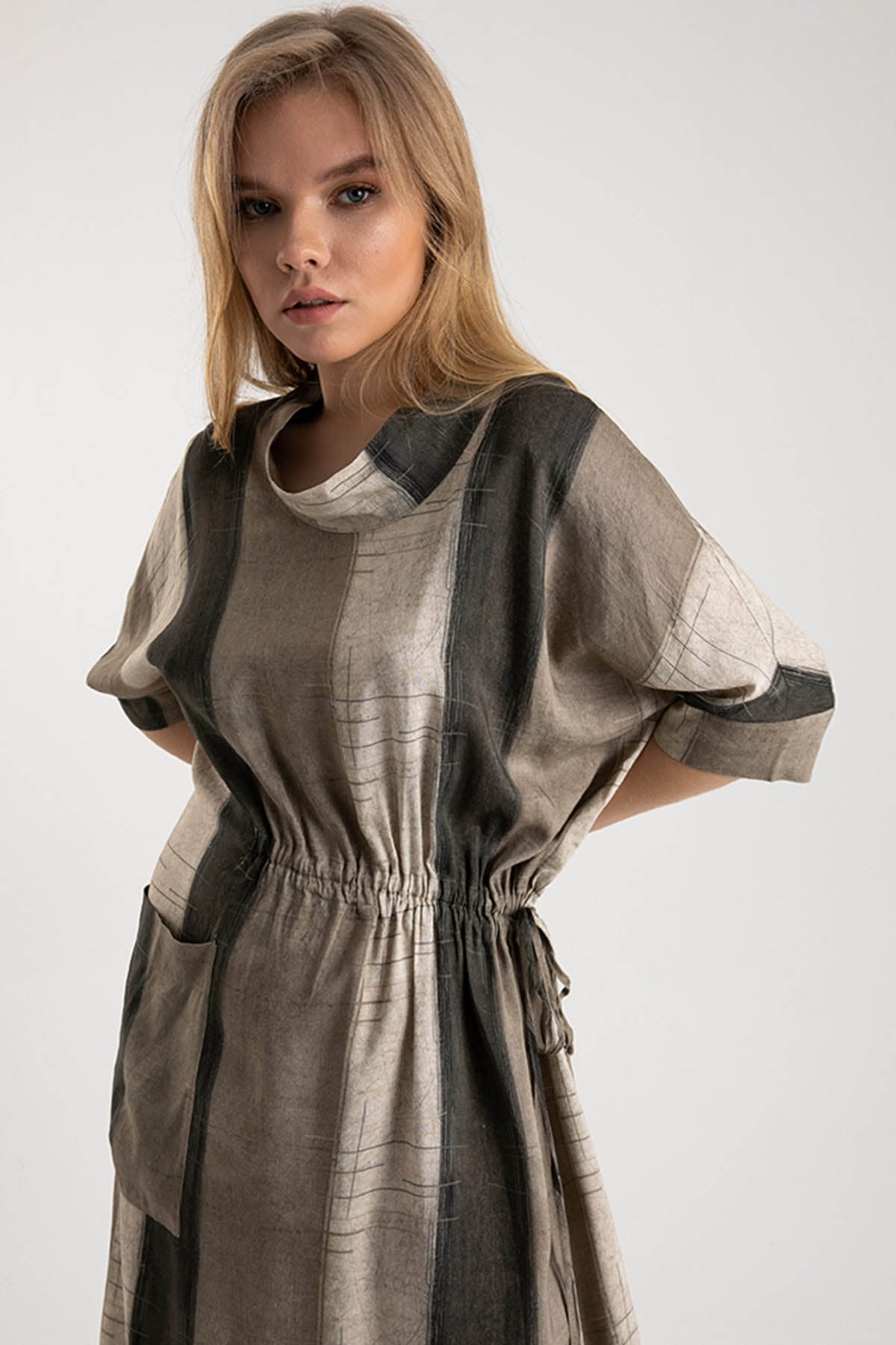 Crea Concept Spor Cepli Belden Büzgülü Midi Elbise-Libas Trendy Fashion Store