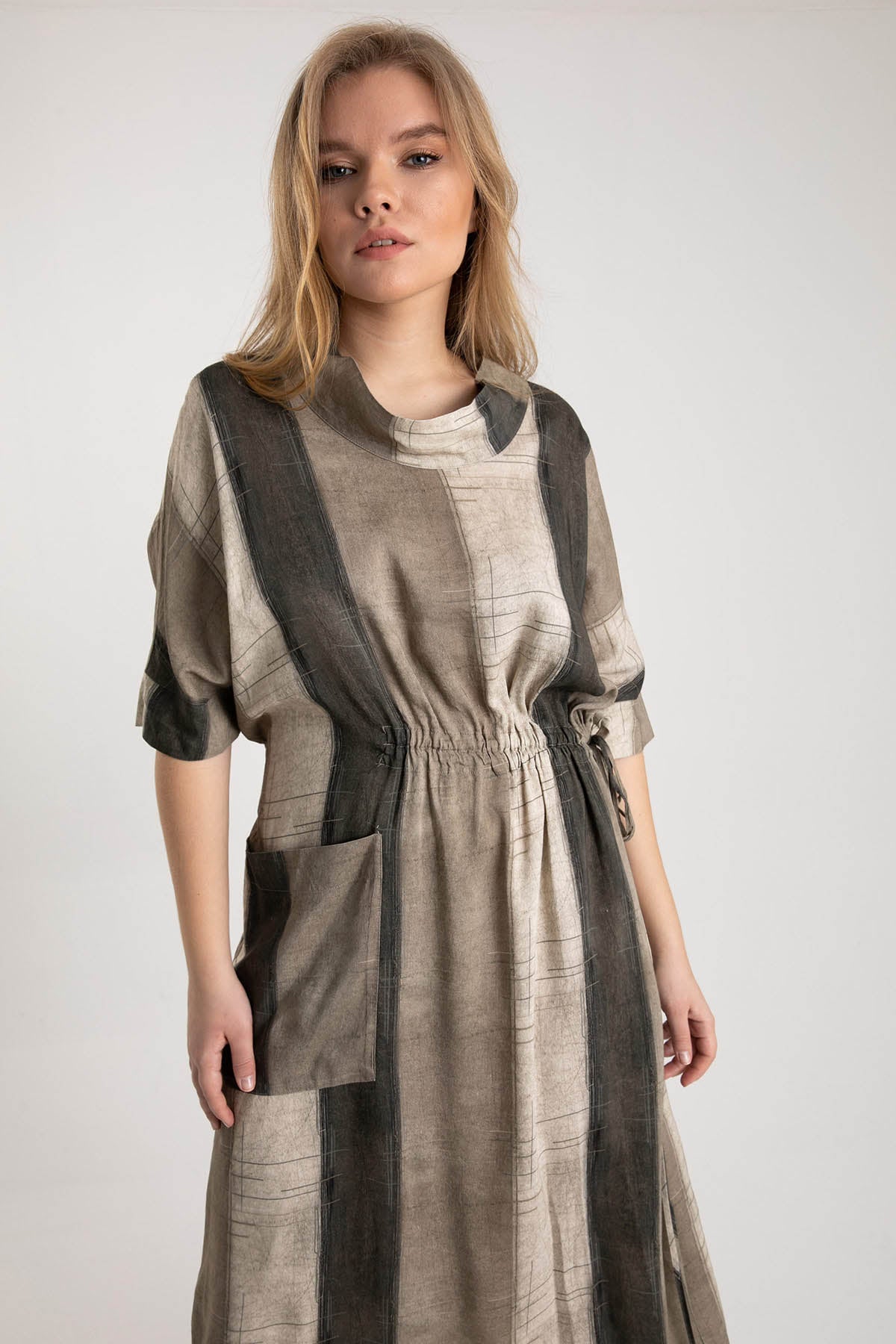 Crea Concept Spor Cepli Belden Büzgülü Midi Elbise-Libas Trendy Fashion Store