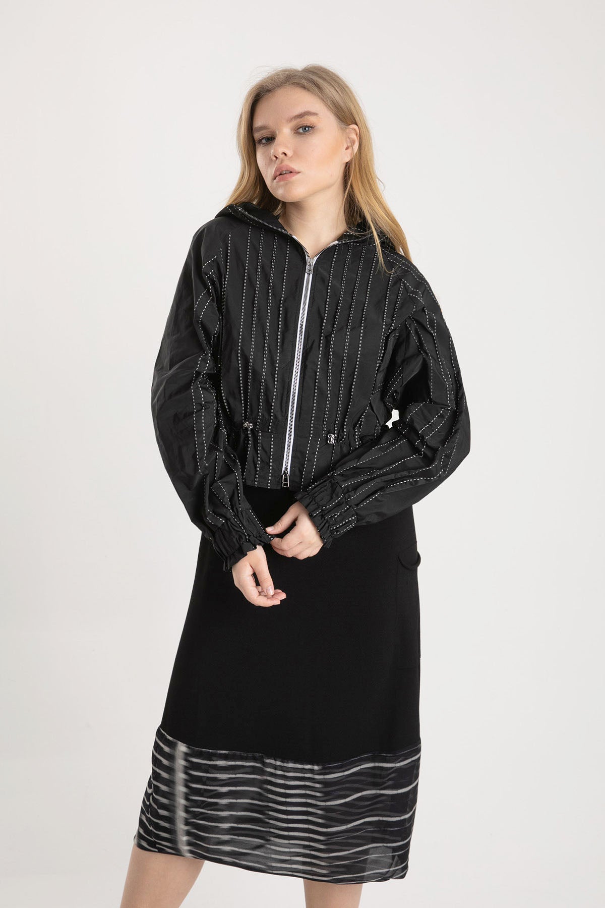 Crea Concept Belden Büzgülü Kapüşonlu Mont-Libas Trendy Fashion Store